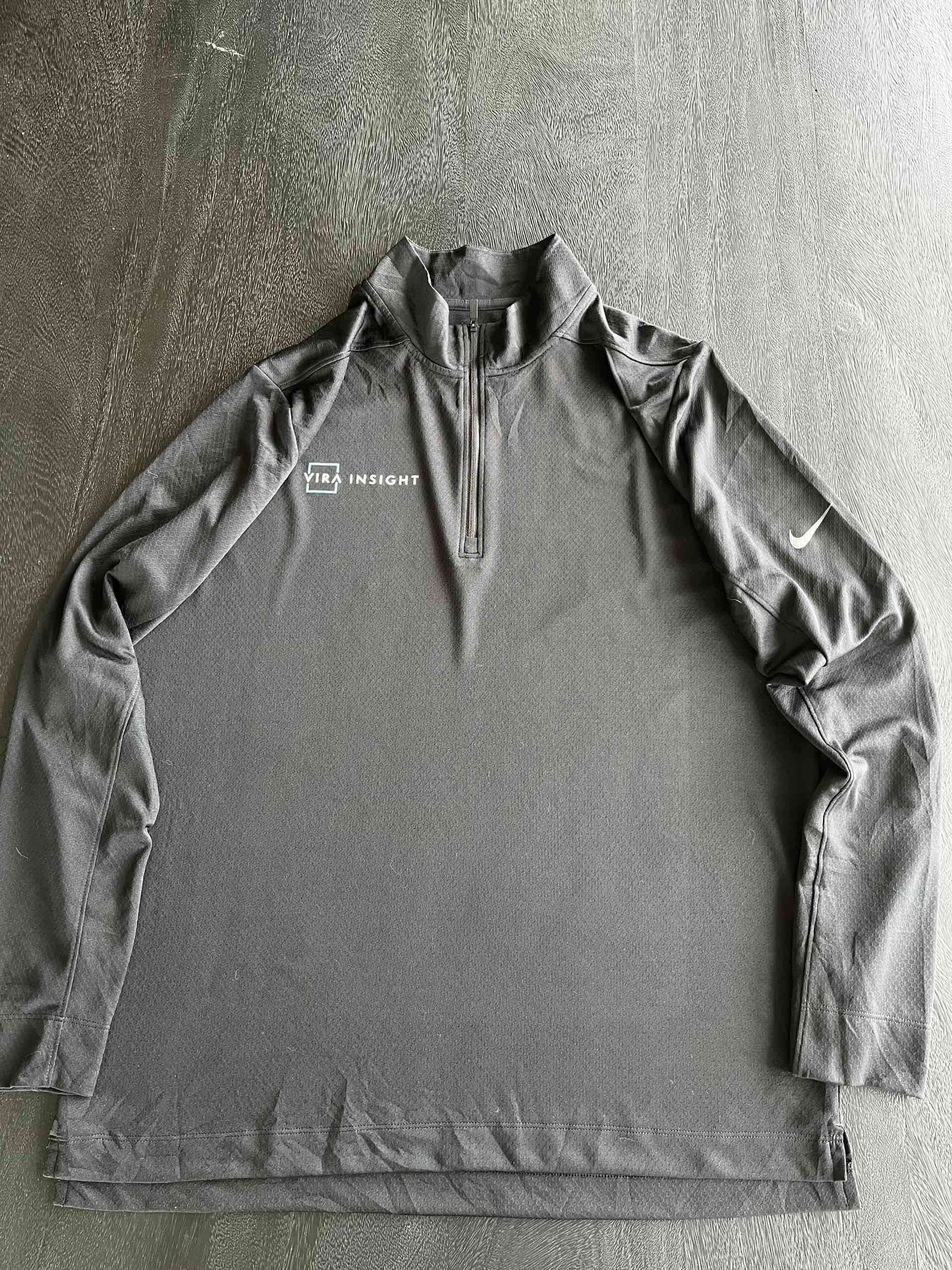 Polerón gris con logo Nike