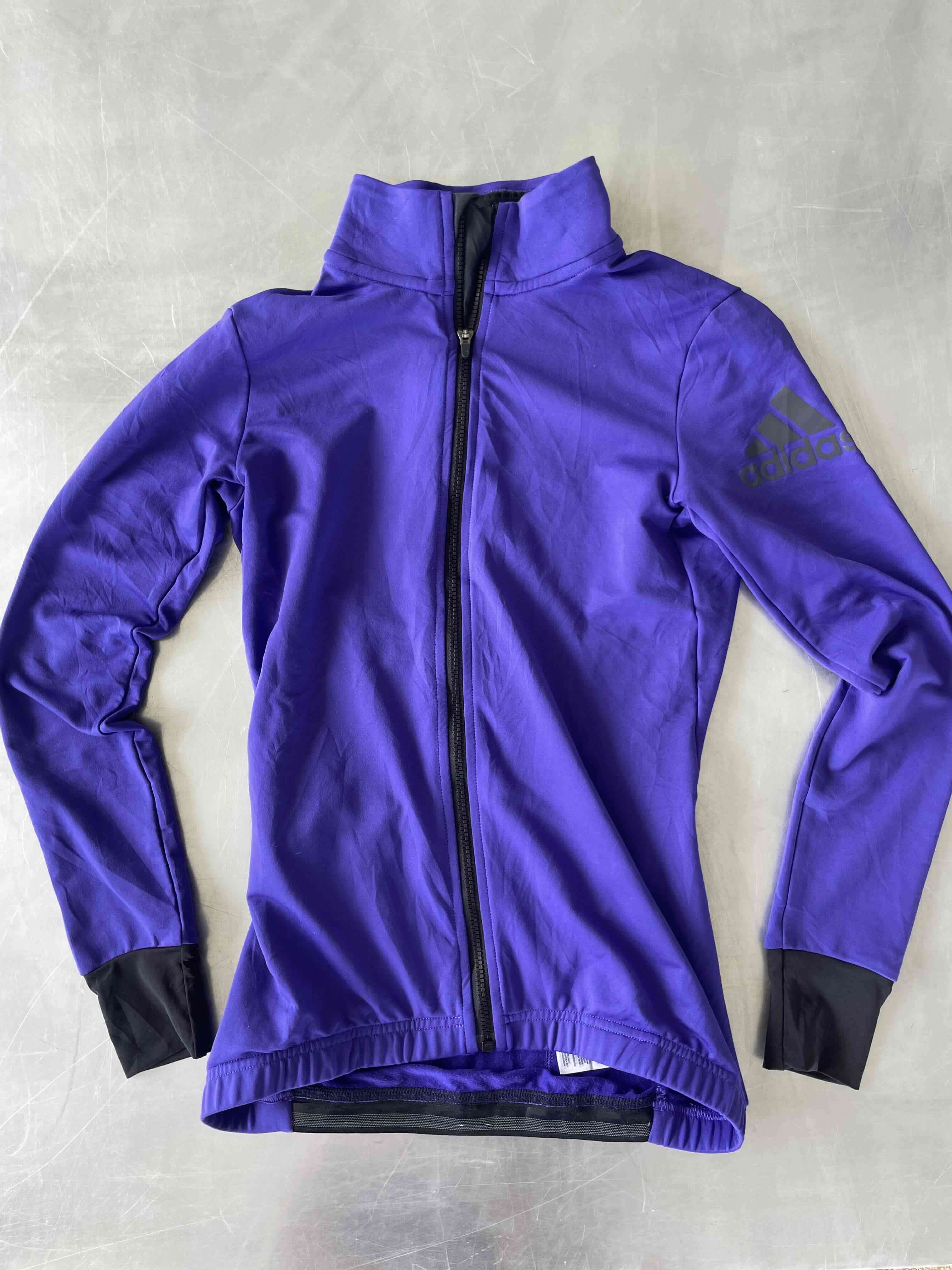 Chaqueta deportiva morada Adidas