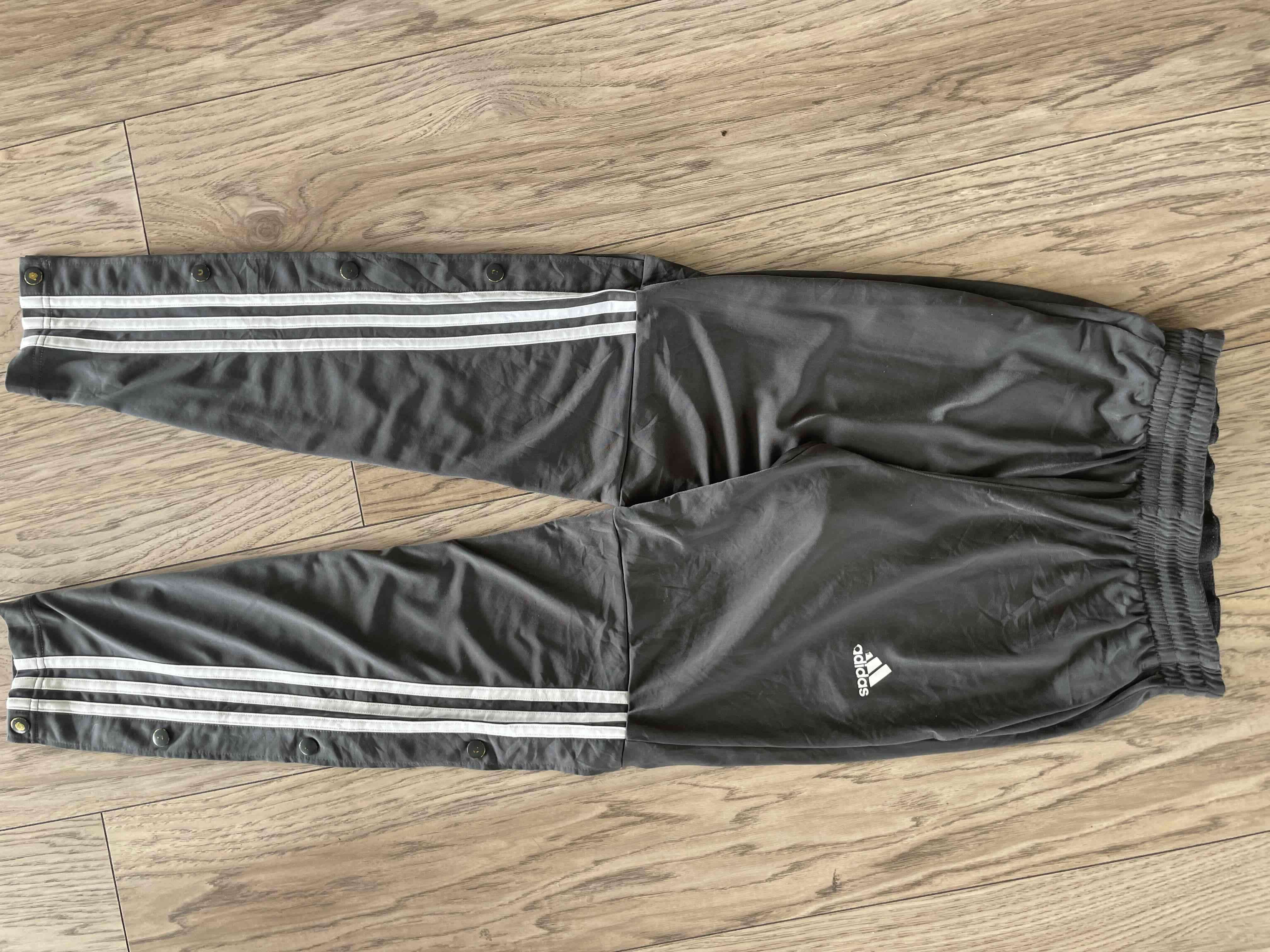 Pantalón deportivo Adidas gris - miniatura 2