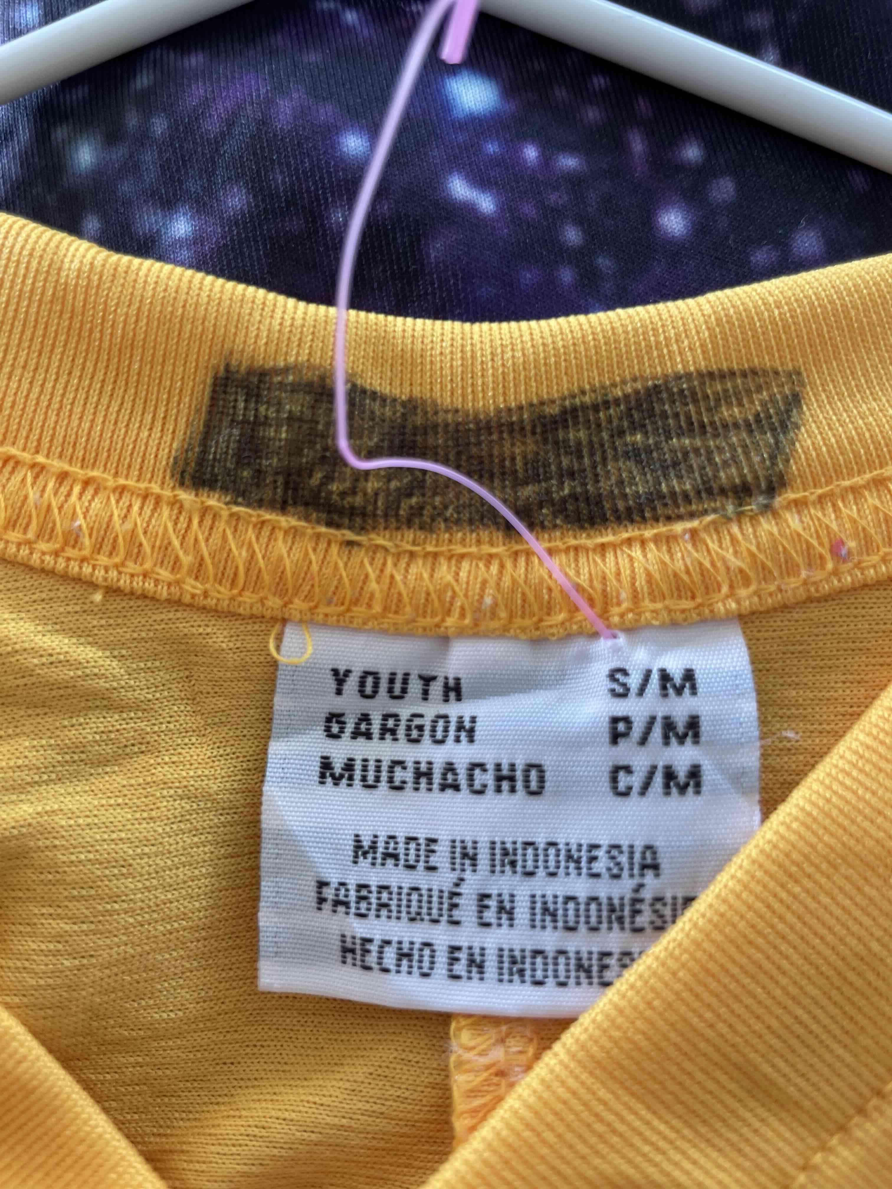 Polera deportiva amarilla - miniatura 3