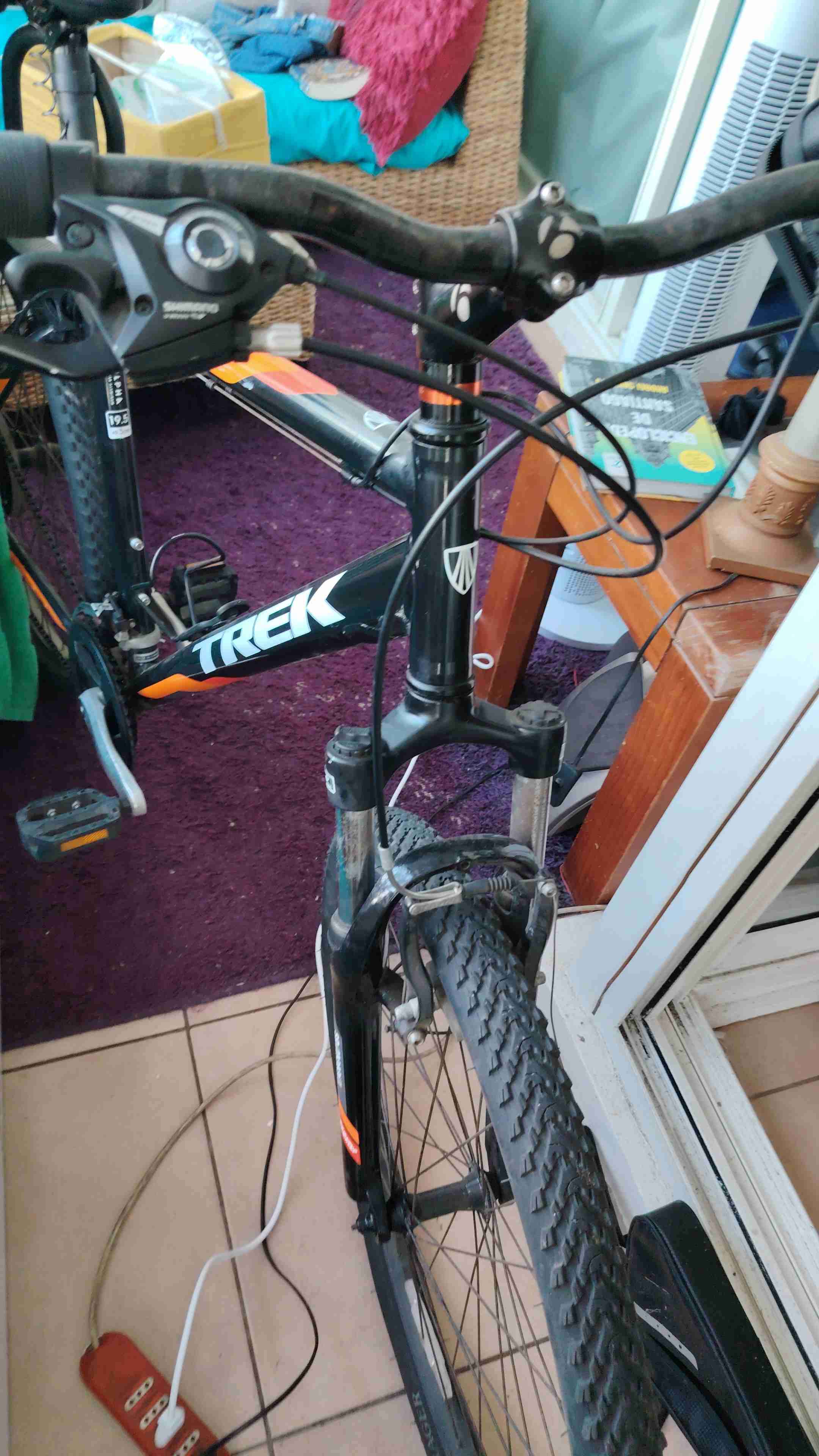 Bicicleta TREK 3500. aro grande 29 - miniatura 3