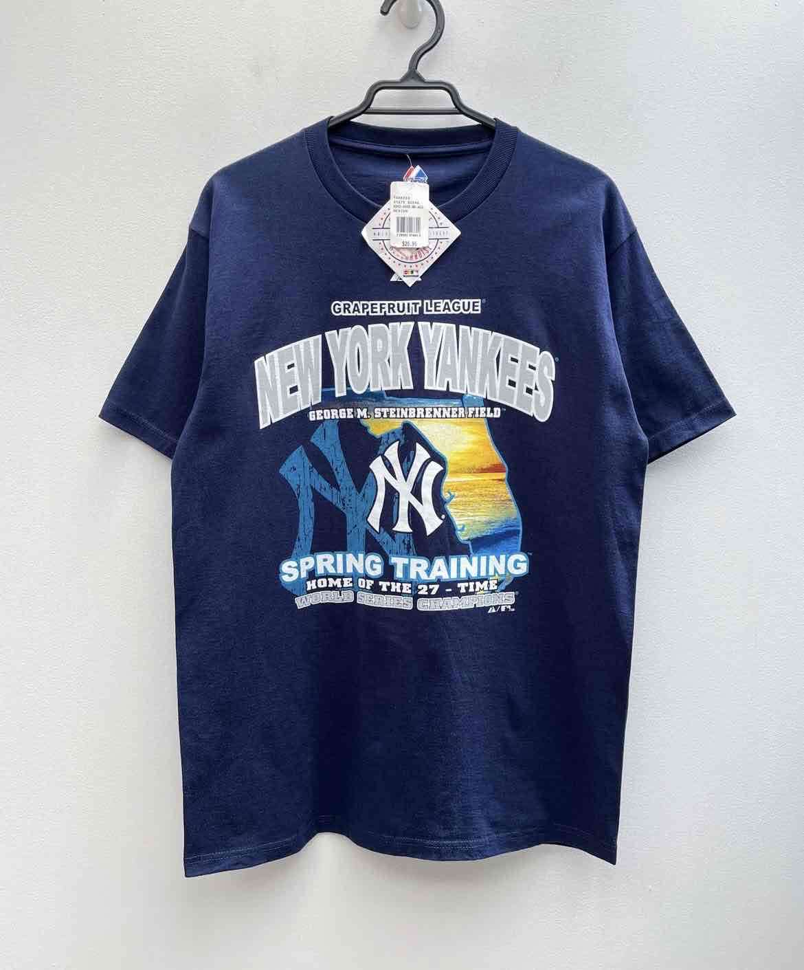 Polera New York Yankees azul marino