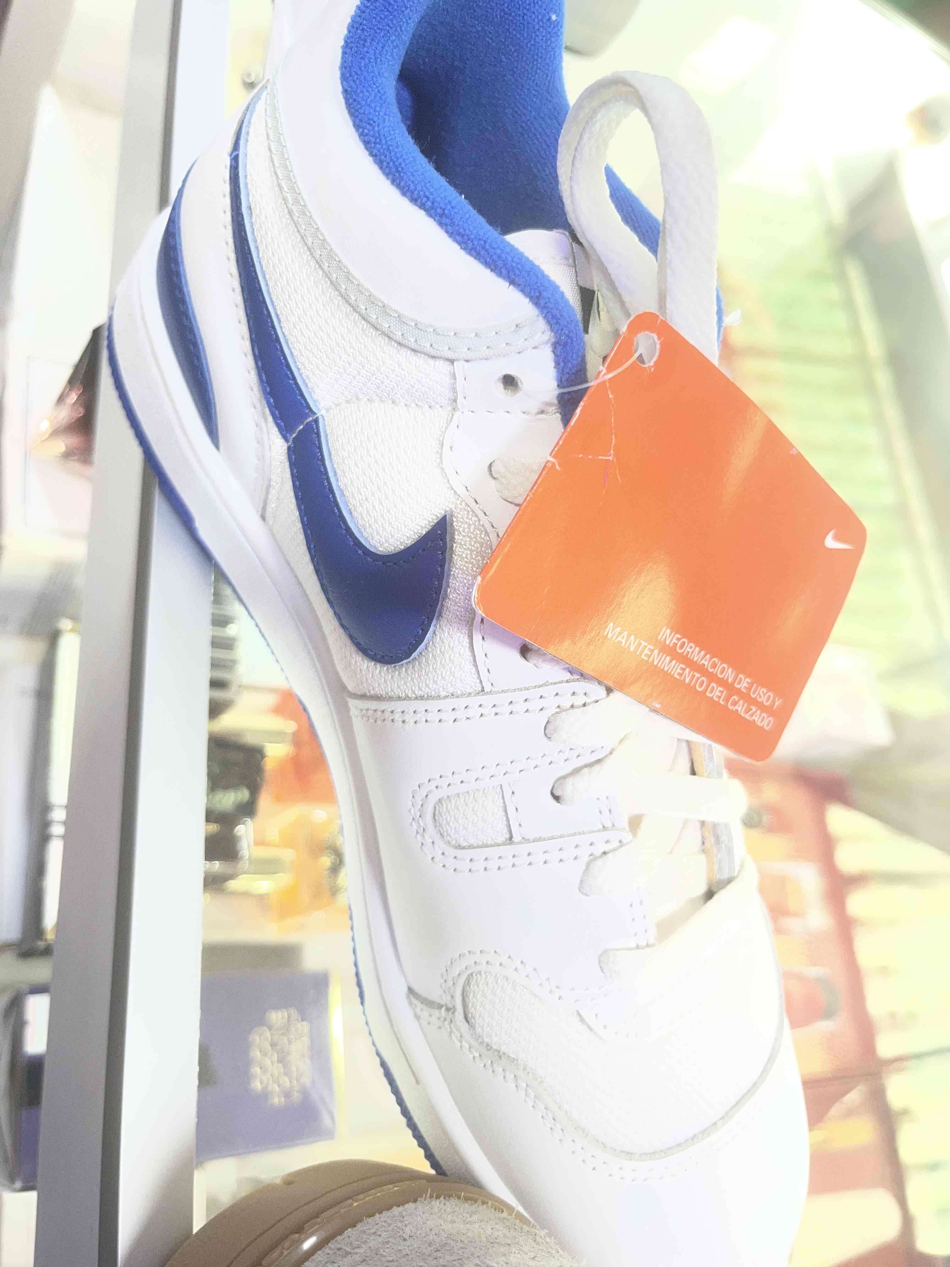 Set de perfumes CH y Moschino - miniatura 3