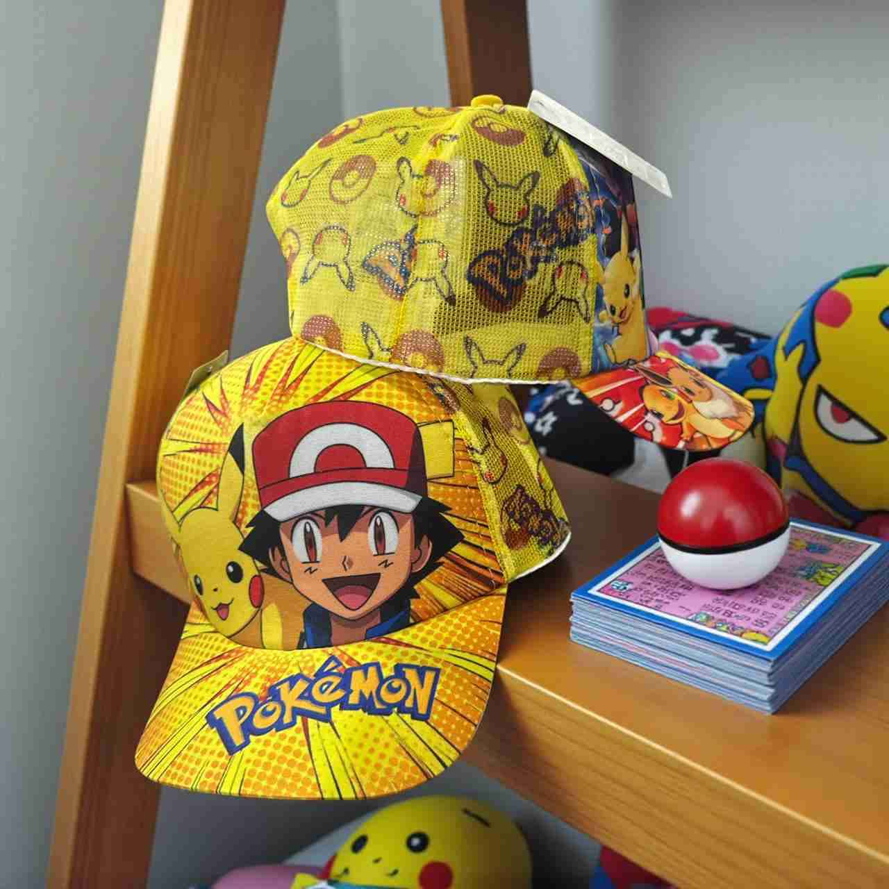 Gorra amarilla Pokémon