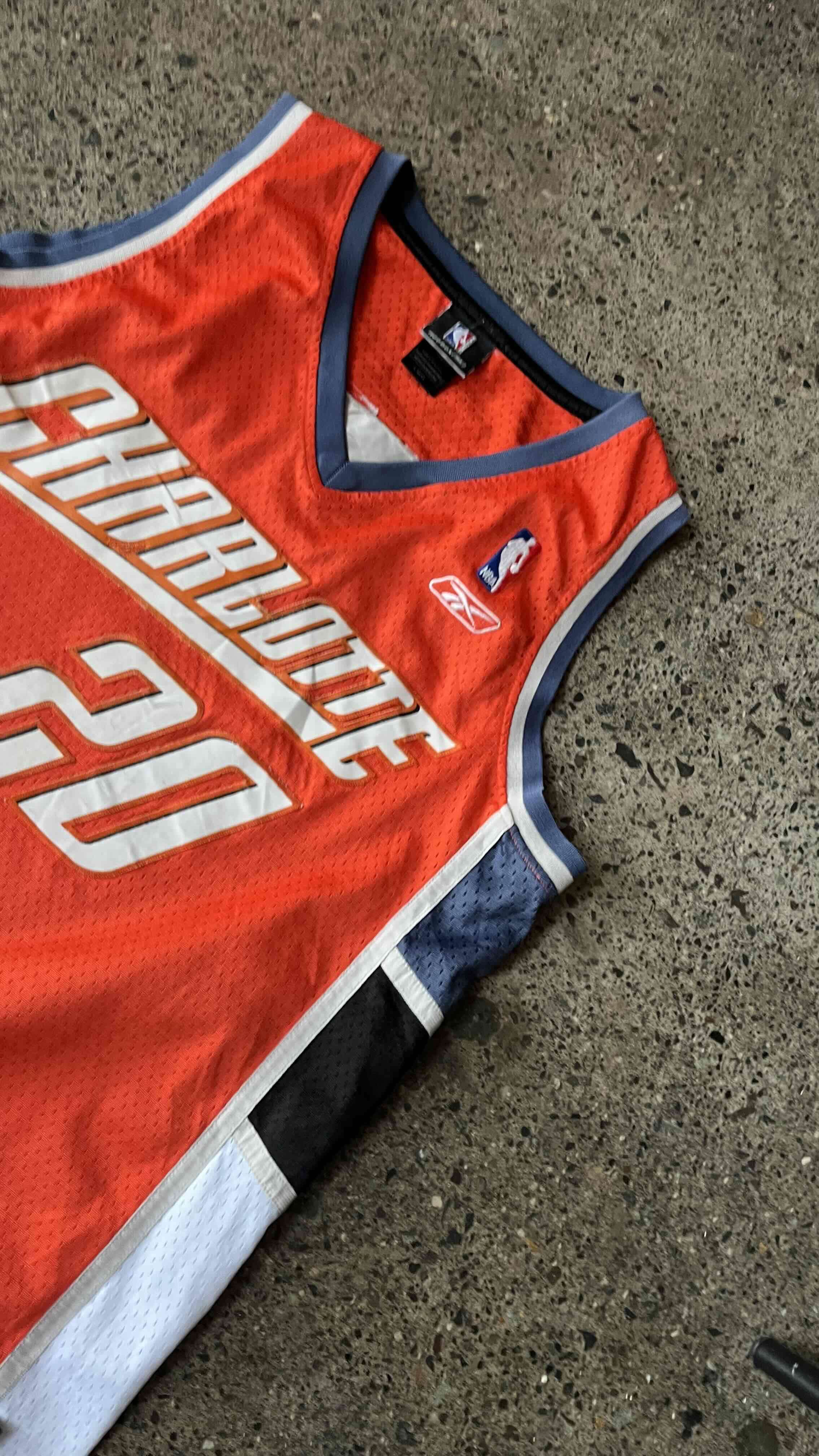 Camiseta Charlotte NBA - miniatura 3
