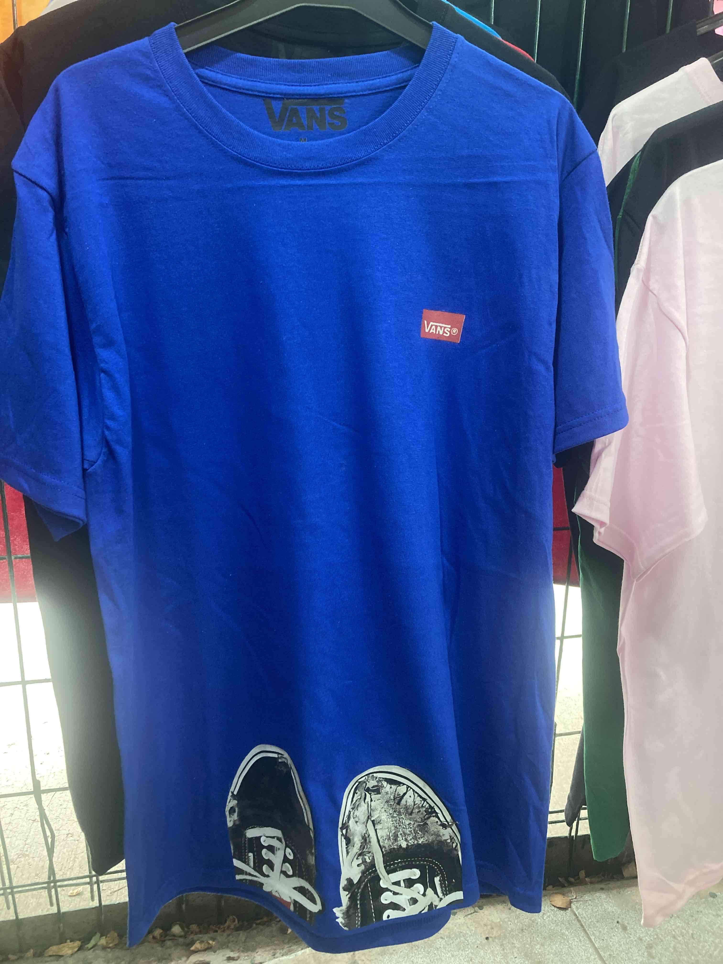 Polera azul Vans diseño exclusivo