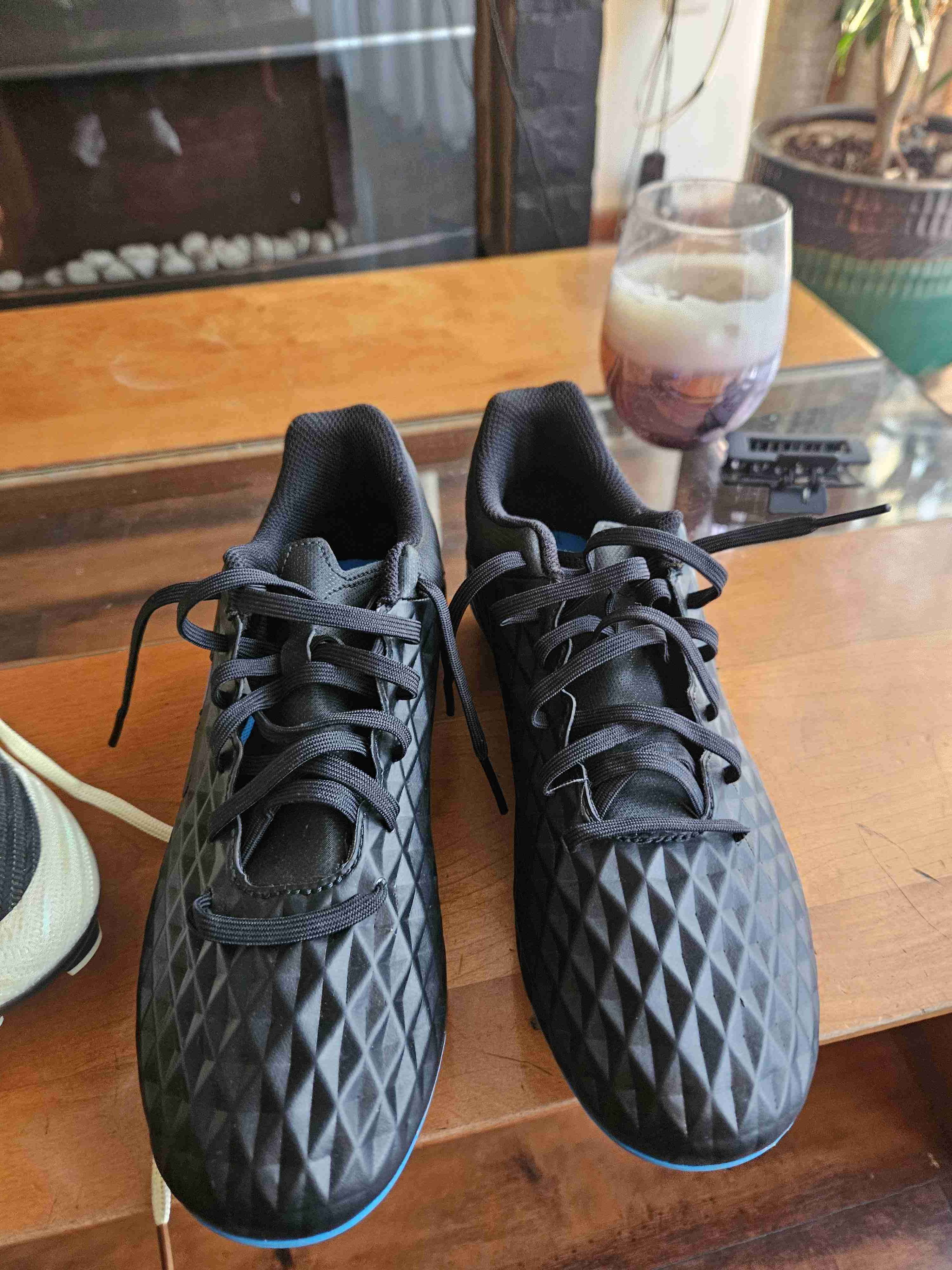 Botines de fútbol negros con azul - miniatura 3