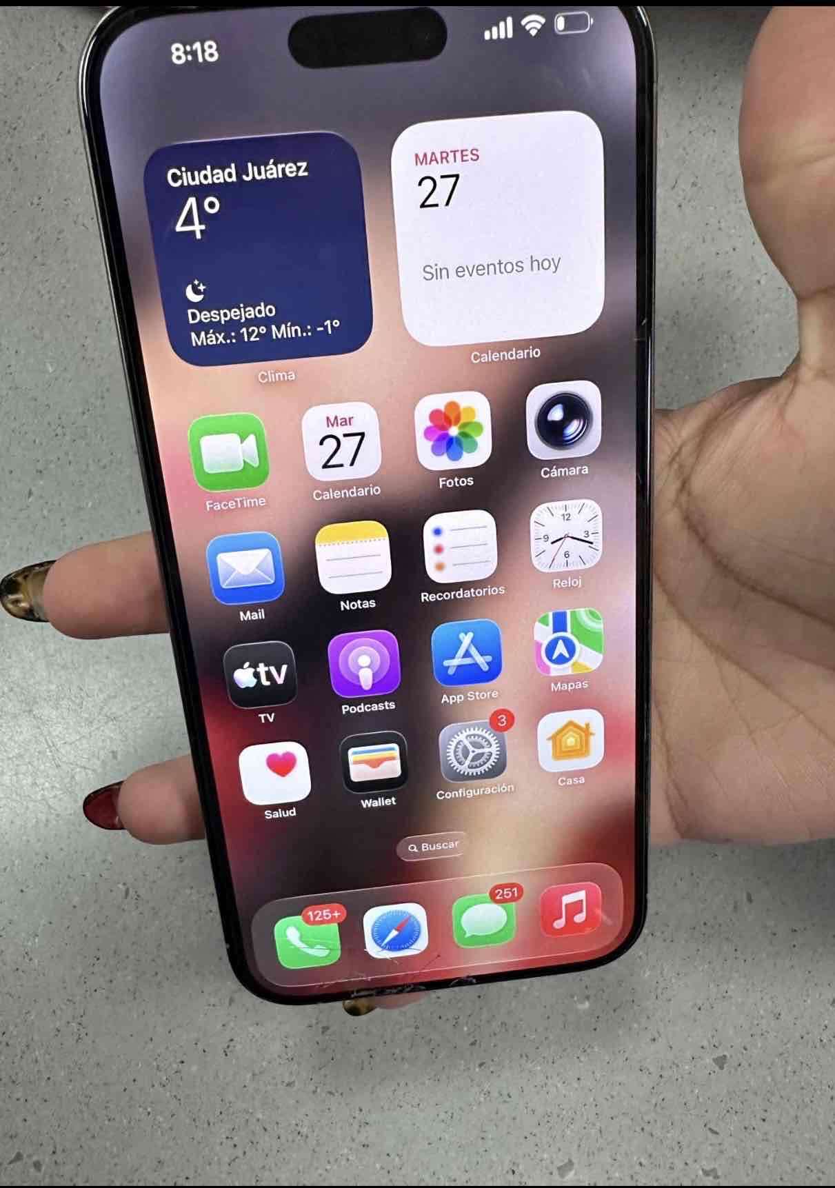 iPhone en caja original - miniatura 6