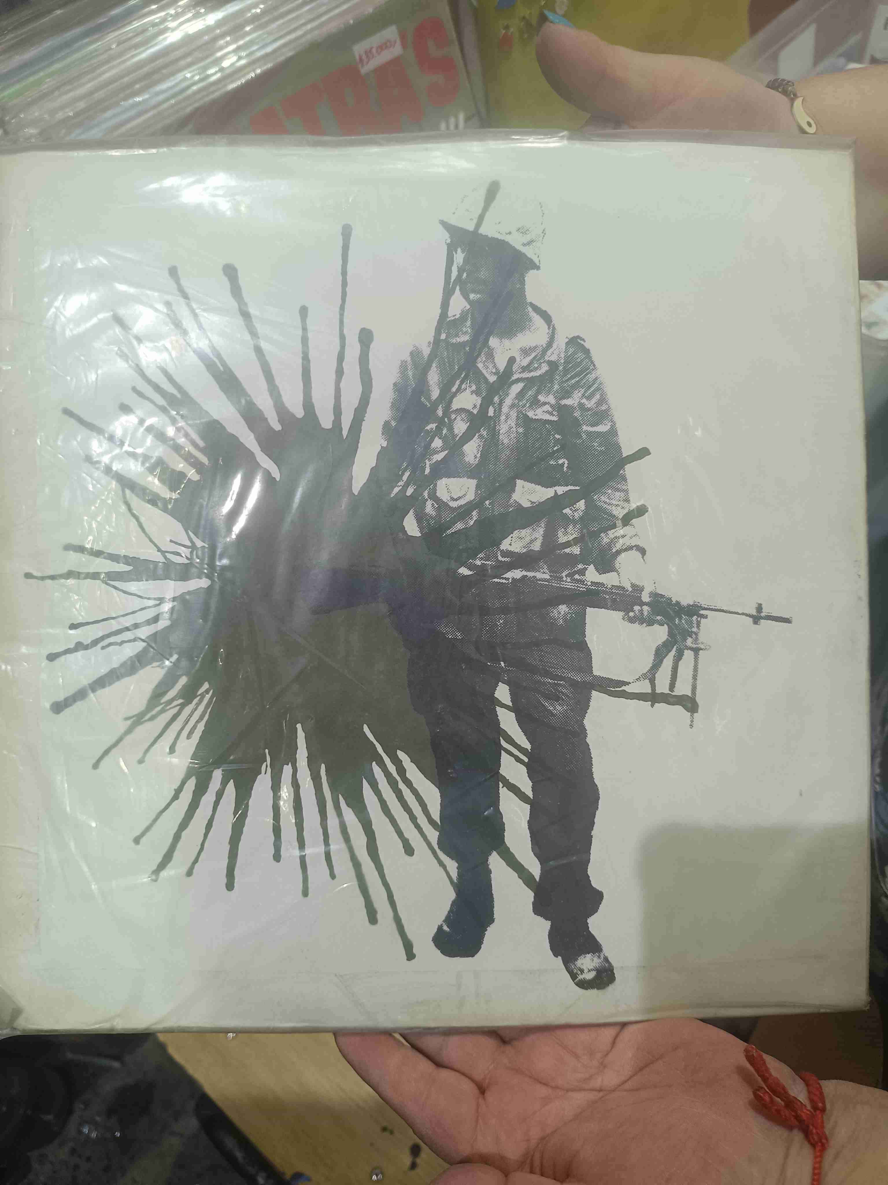 Vinilo Basta edición especial - miniatura 2