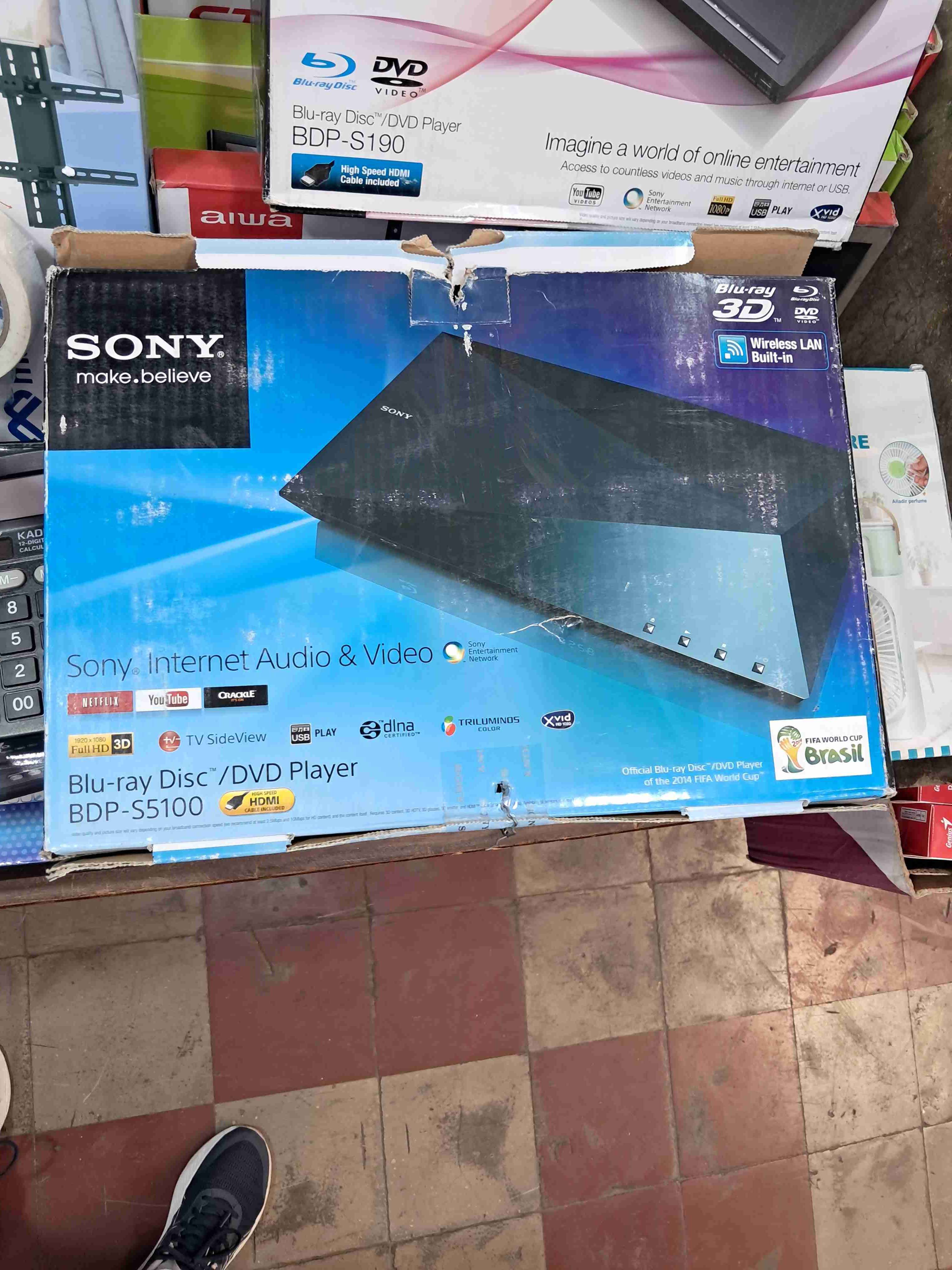 Reproductor Blu-ray Sony BDP-S5100 - miniatura 2