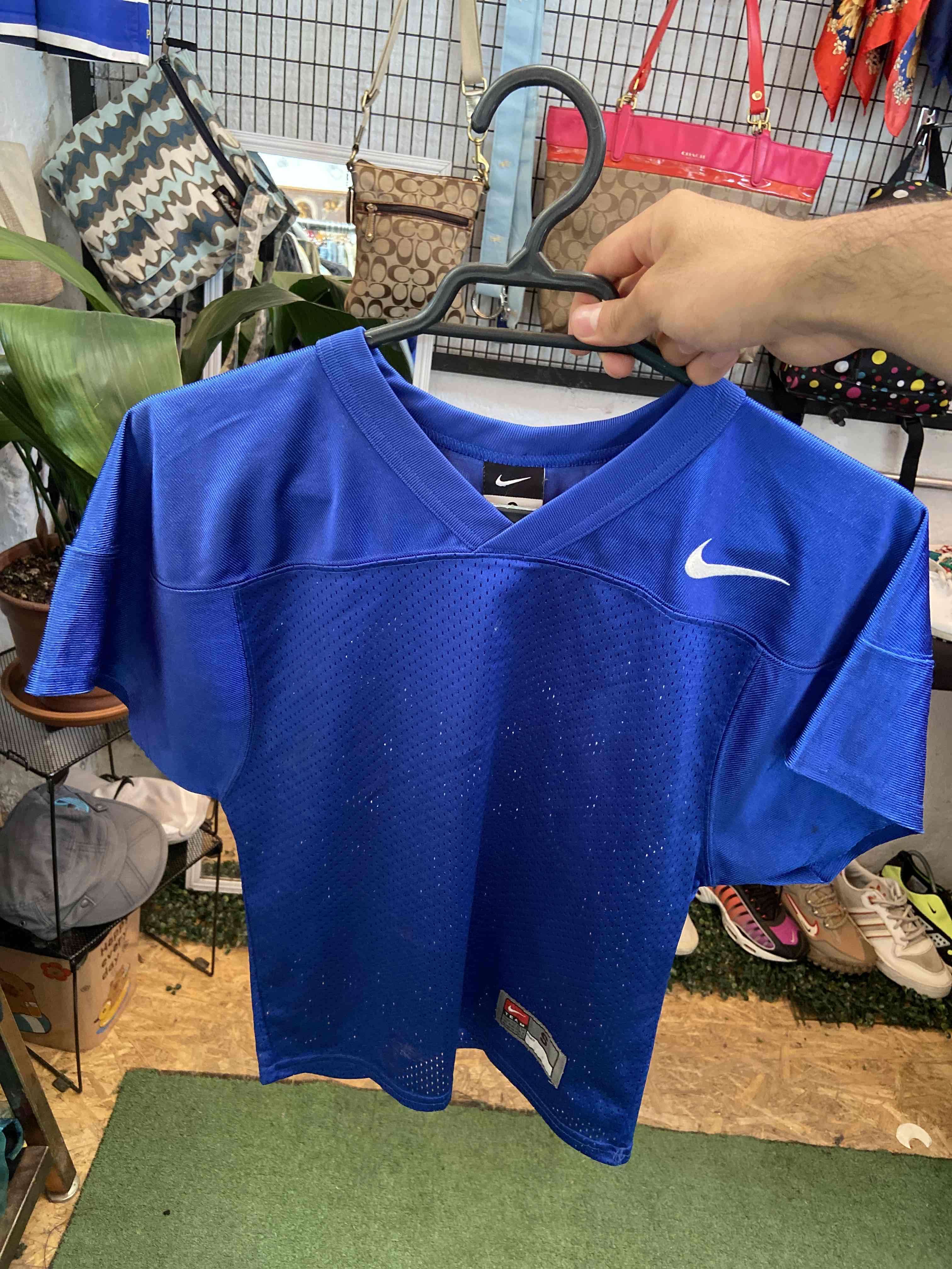 Camiseta deportiva azul Nike talla S
