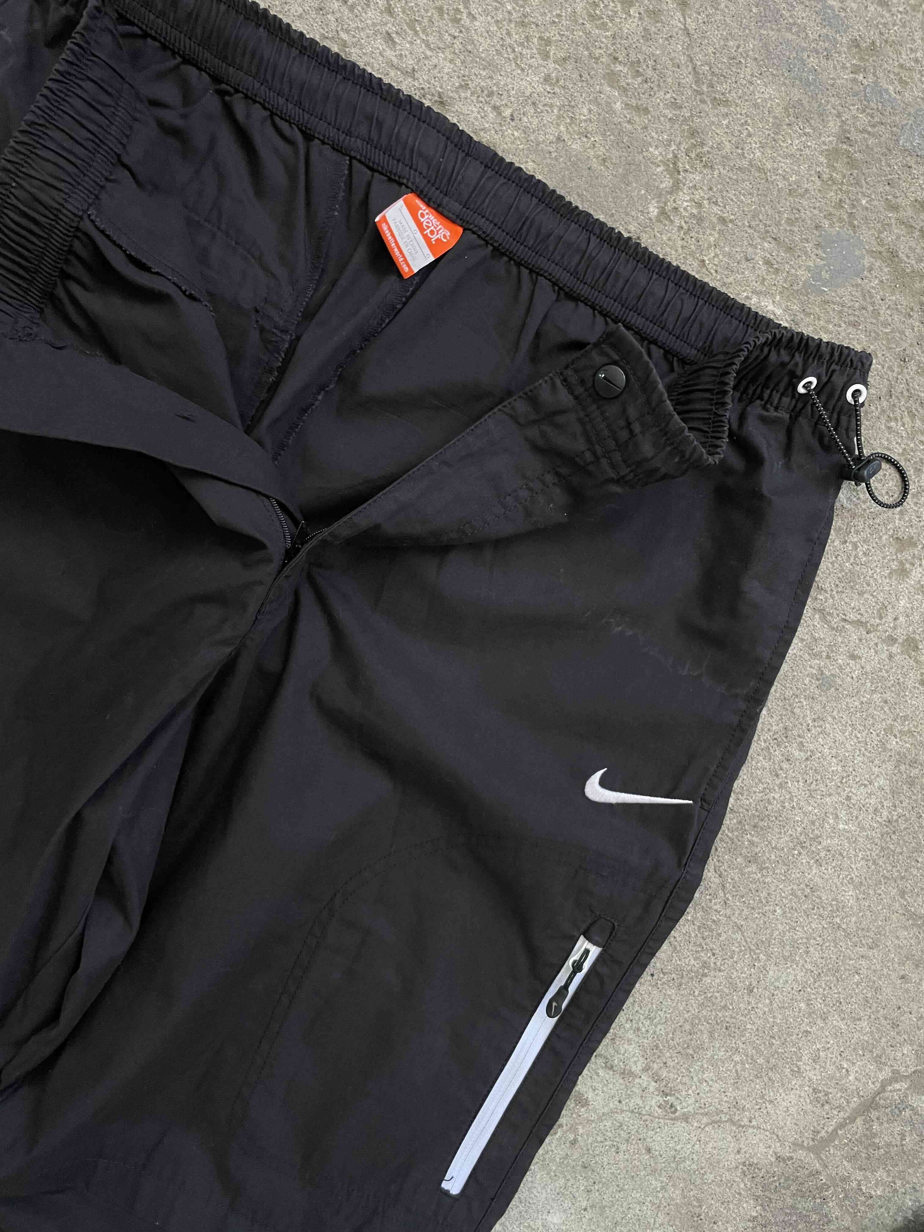 Pantalones deportivos negros Nike - miniatura 2
