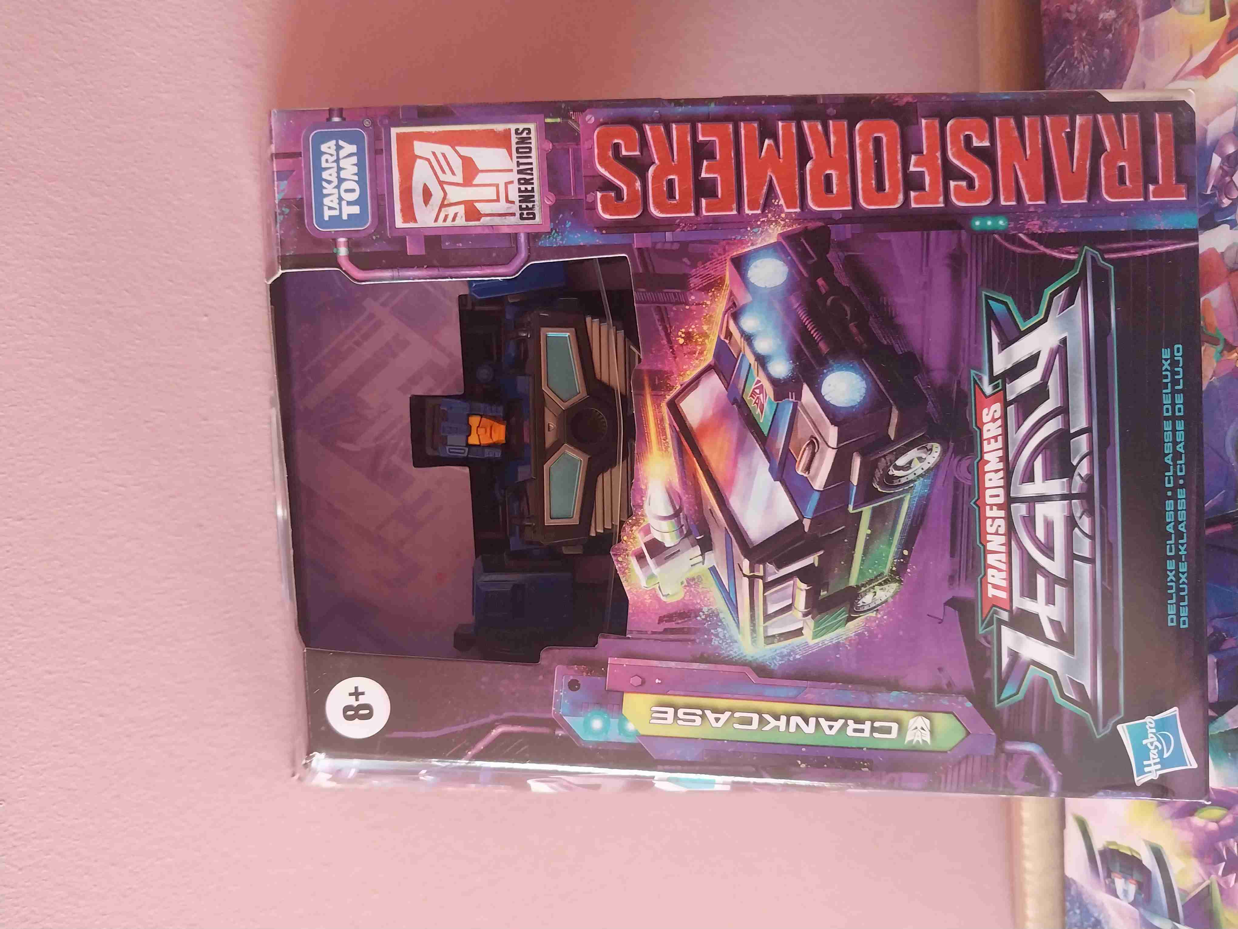 Figura Transformers Legacy Knockout - miniatura 4