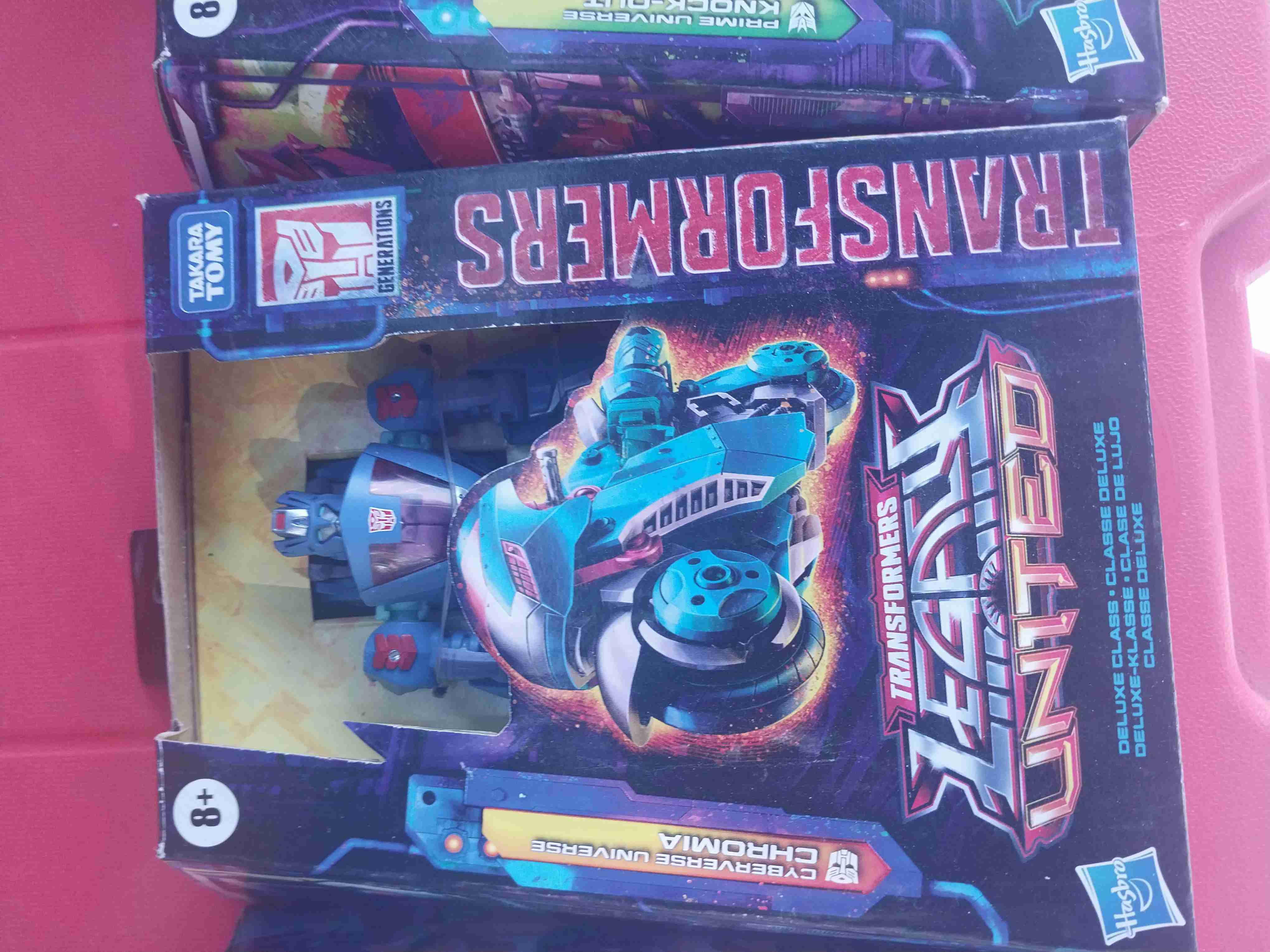 Figura Transformers Legacy Knockout - miniatura 6