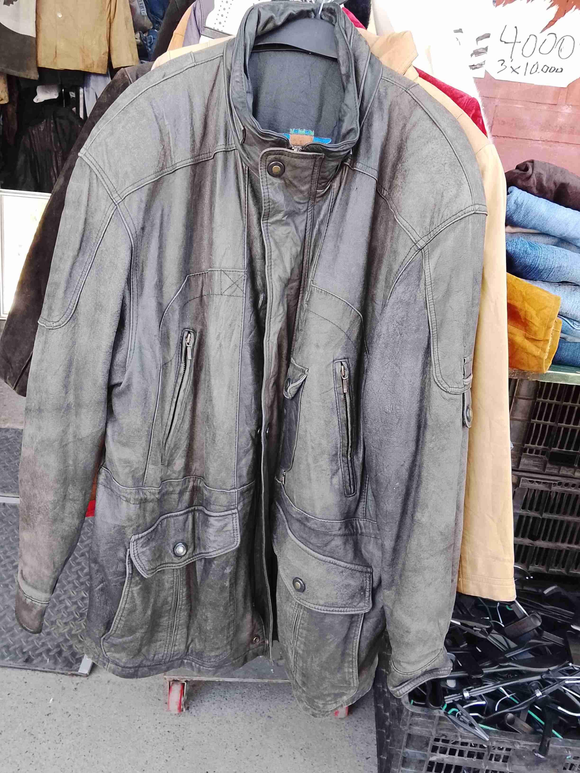 Chaqueta de cuero gris vintage talla xl - miniatura 3