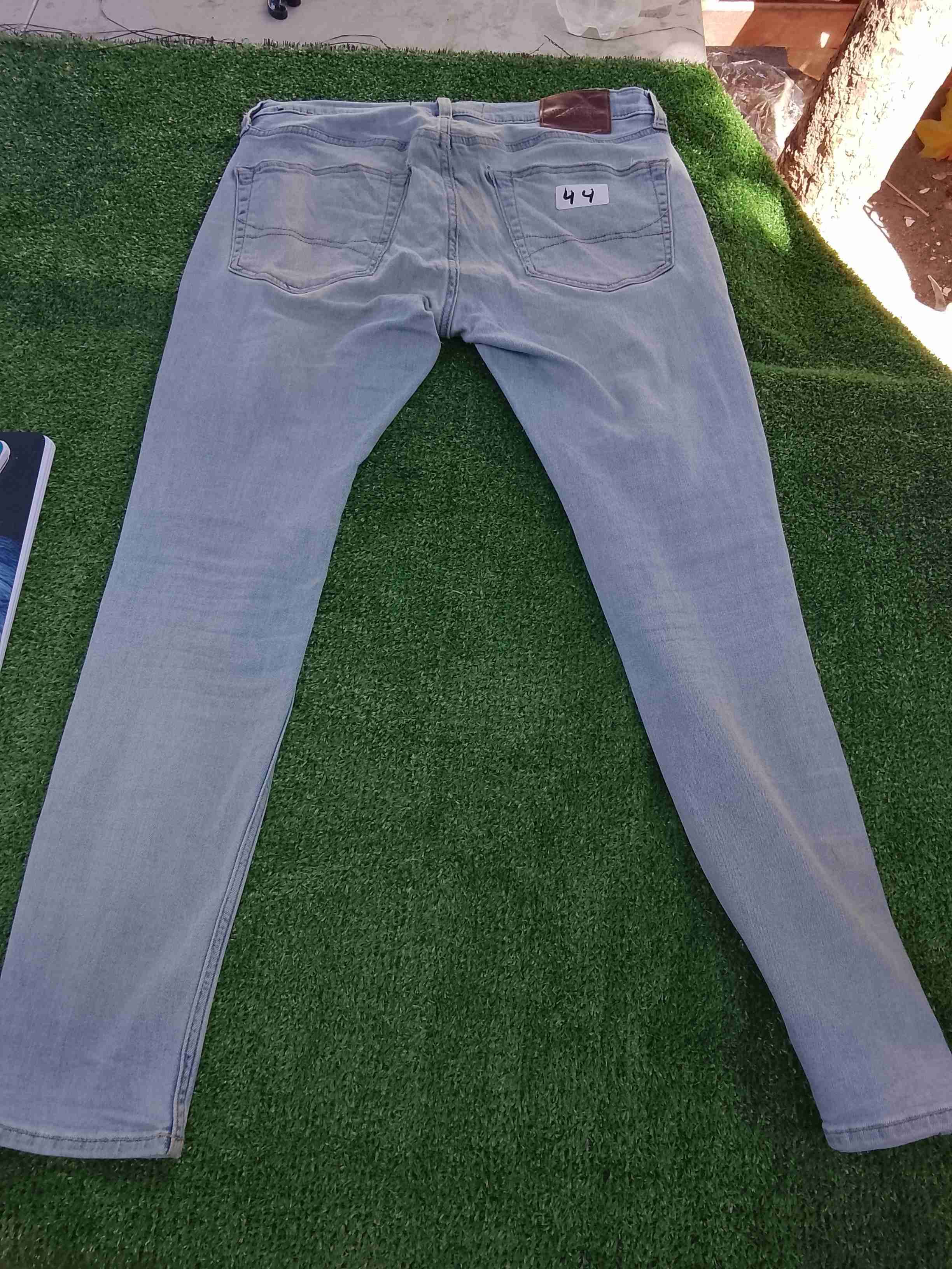 Jeans azul claro talla 44 - miniatura 2