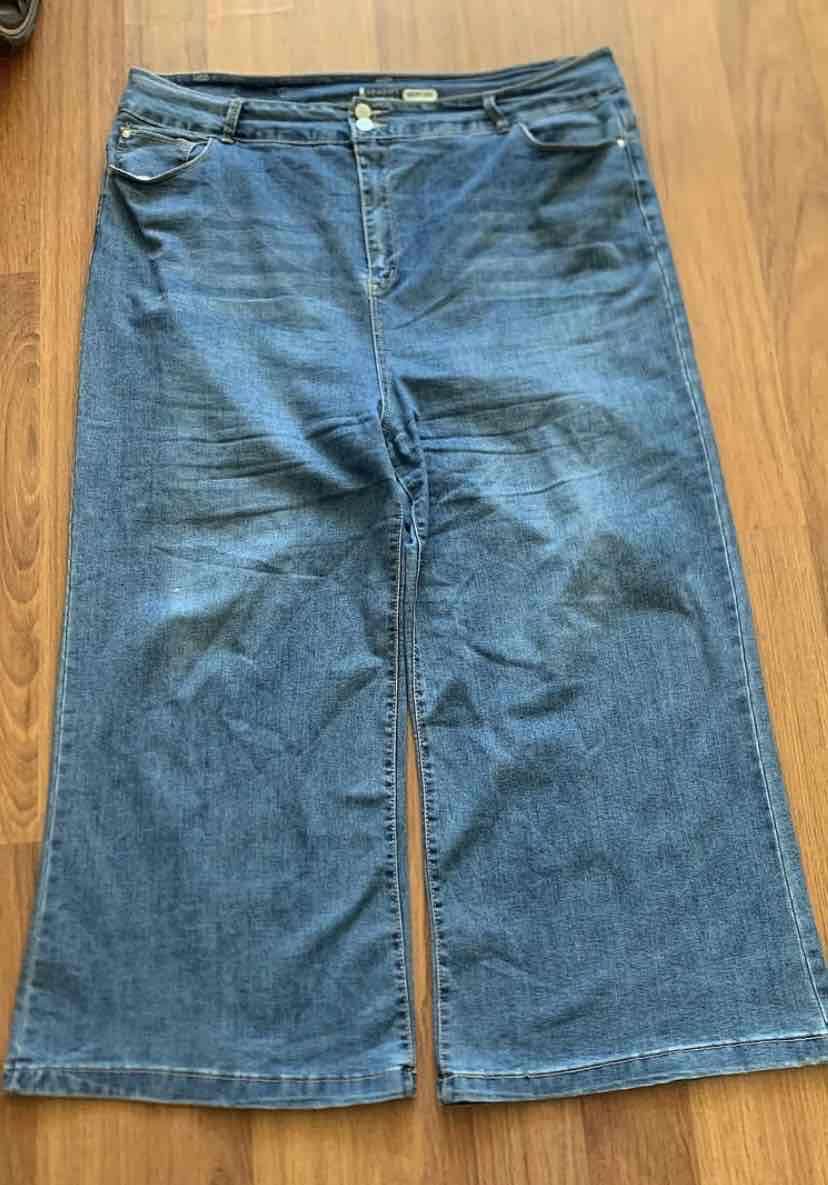 Jeans anchos azul oscuro