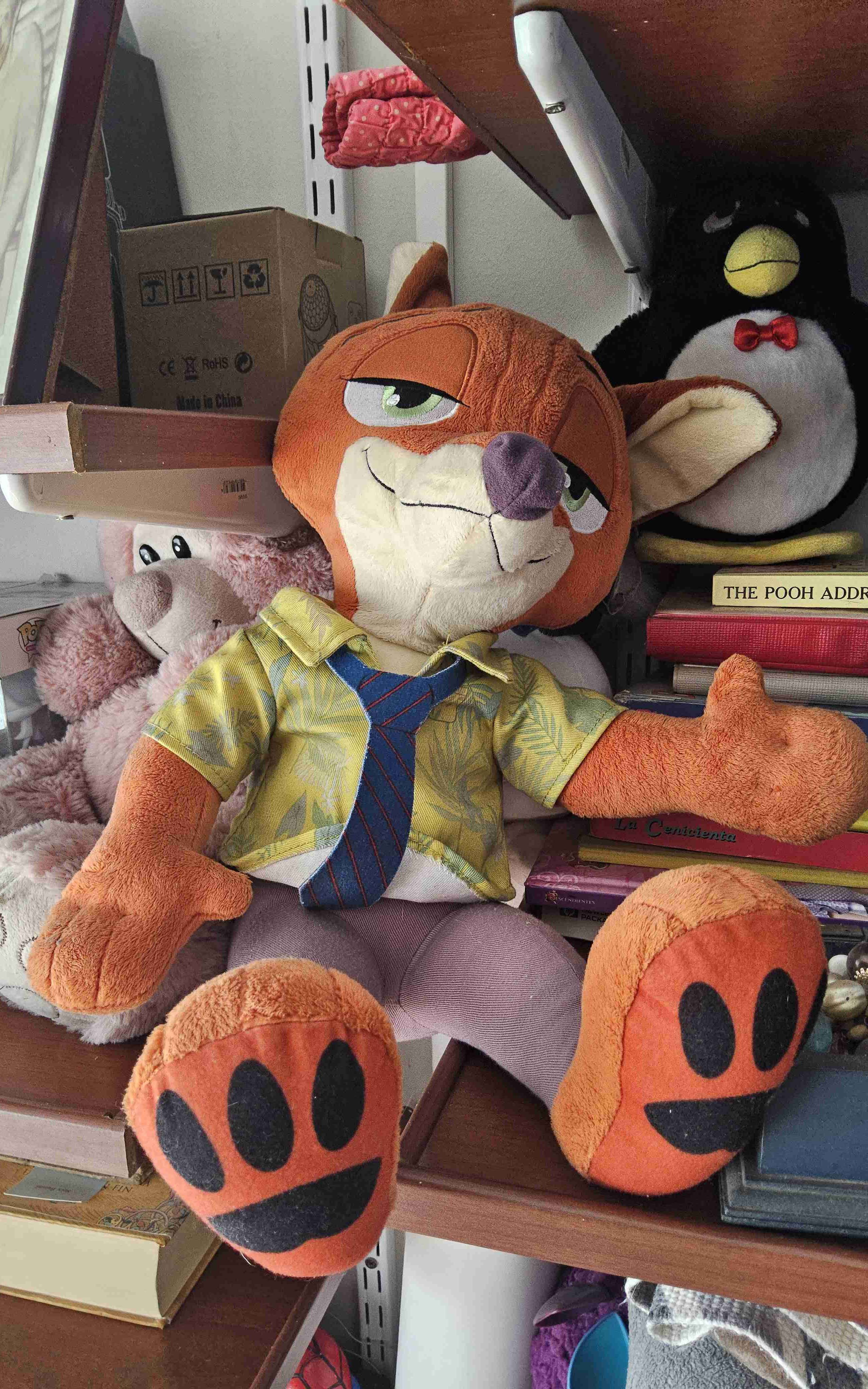 Peluche zorro con camisa y corbata