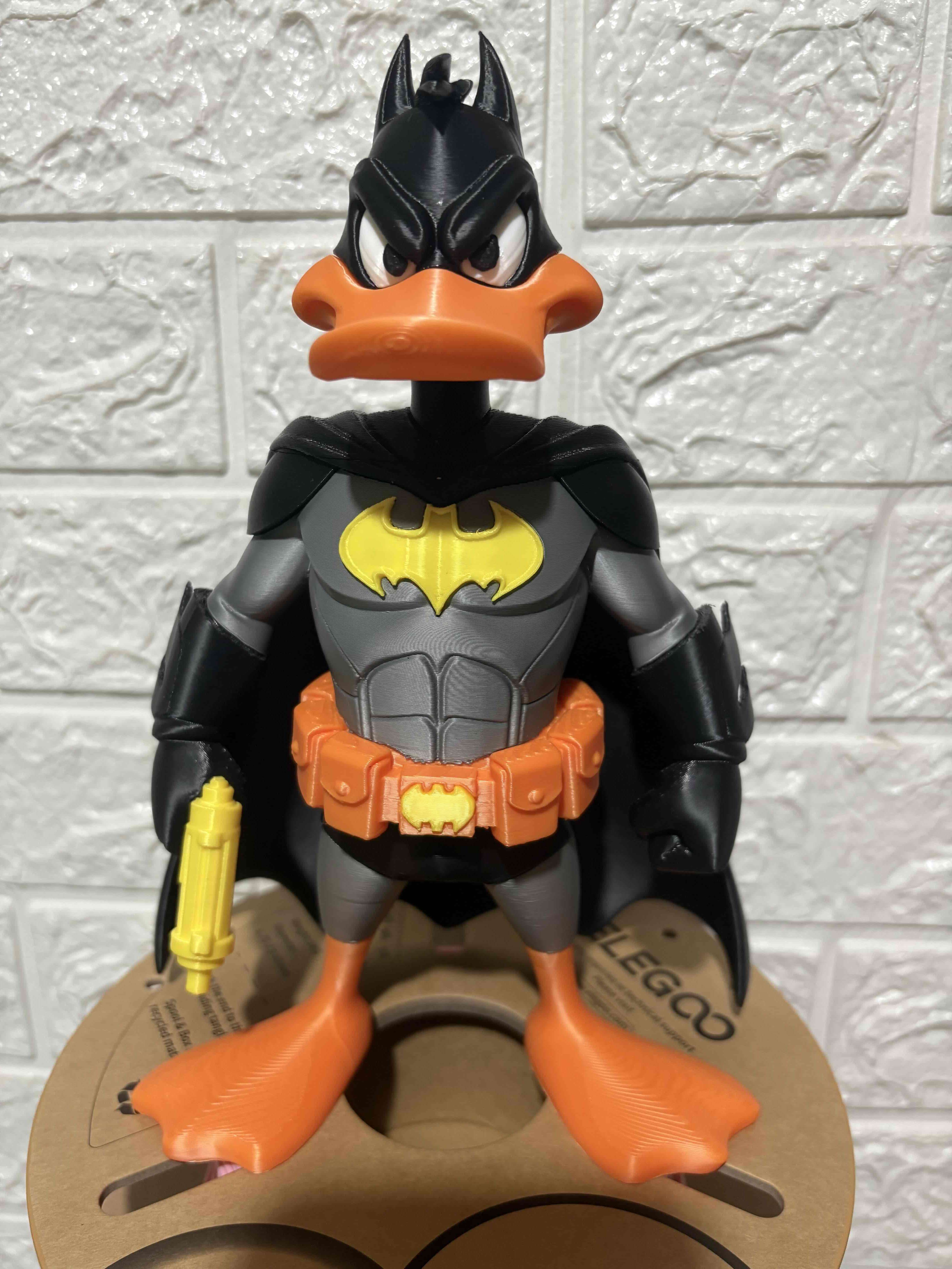 Figura de acción pato Lucas  superhéroe