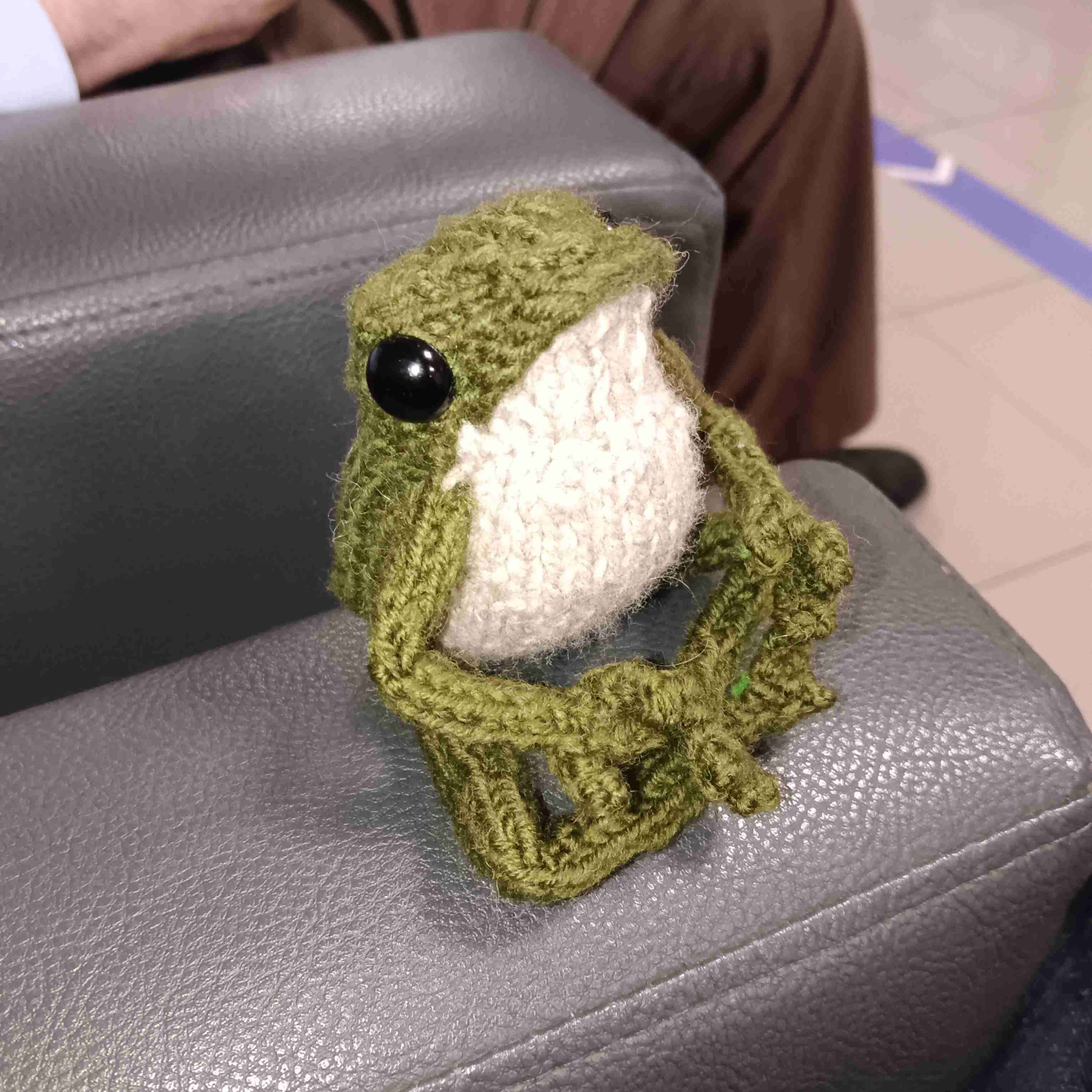 Ranitas tejido a dos agujas - miniatura 2