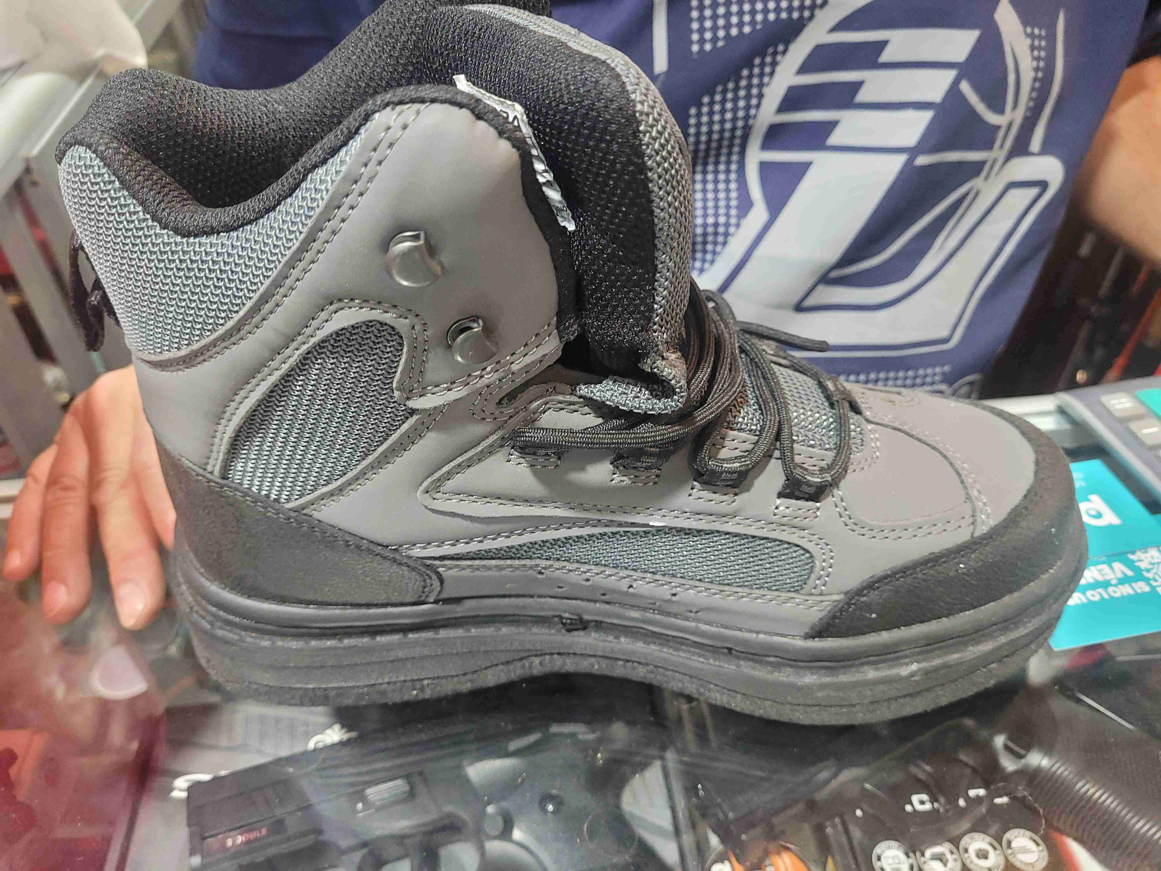 Botas de vadeo grises pesca