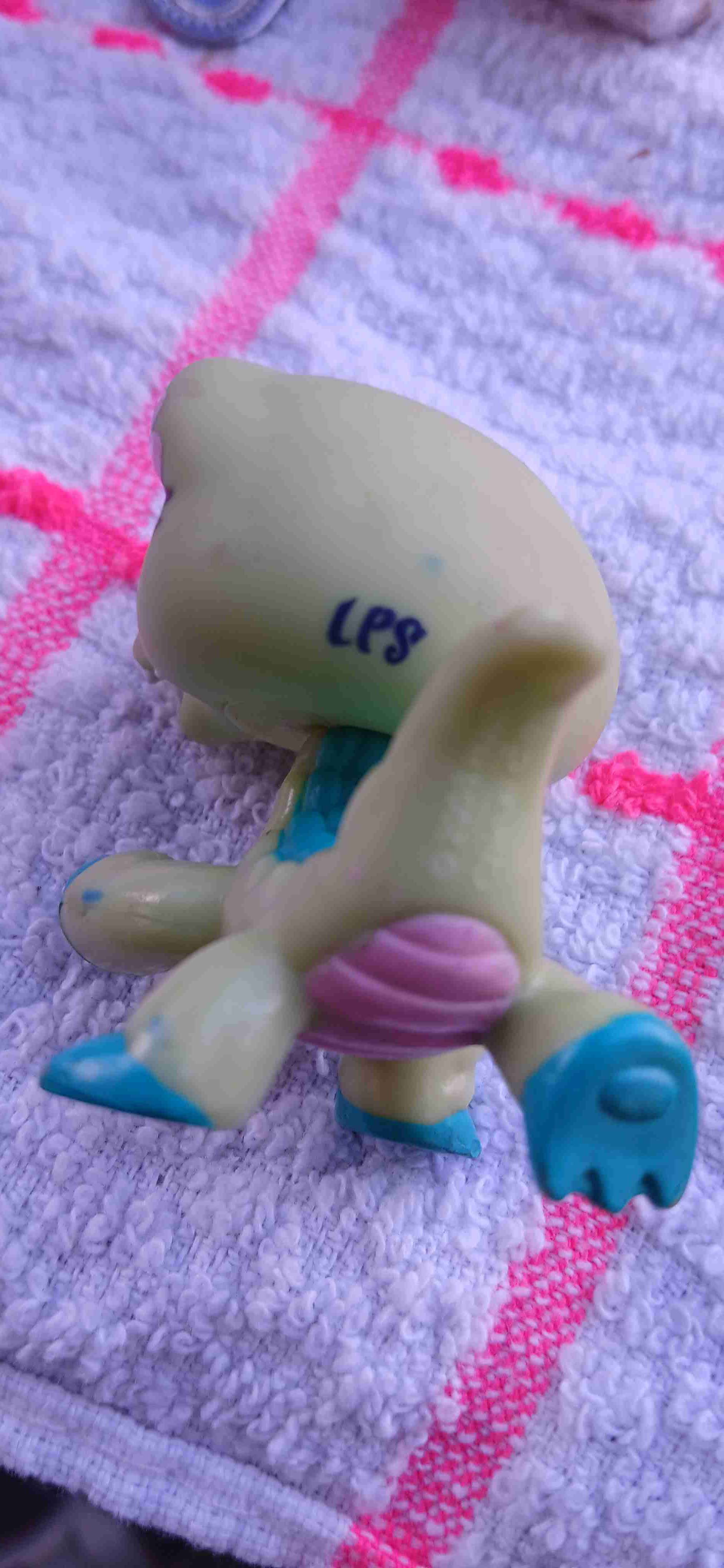 Figura coleccionable LPS - miniatura 1