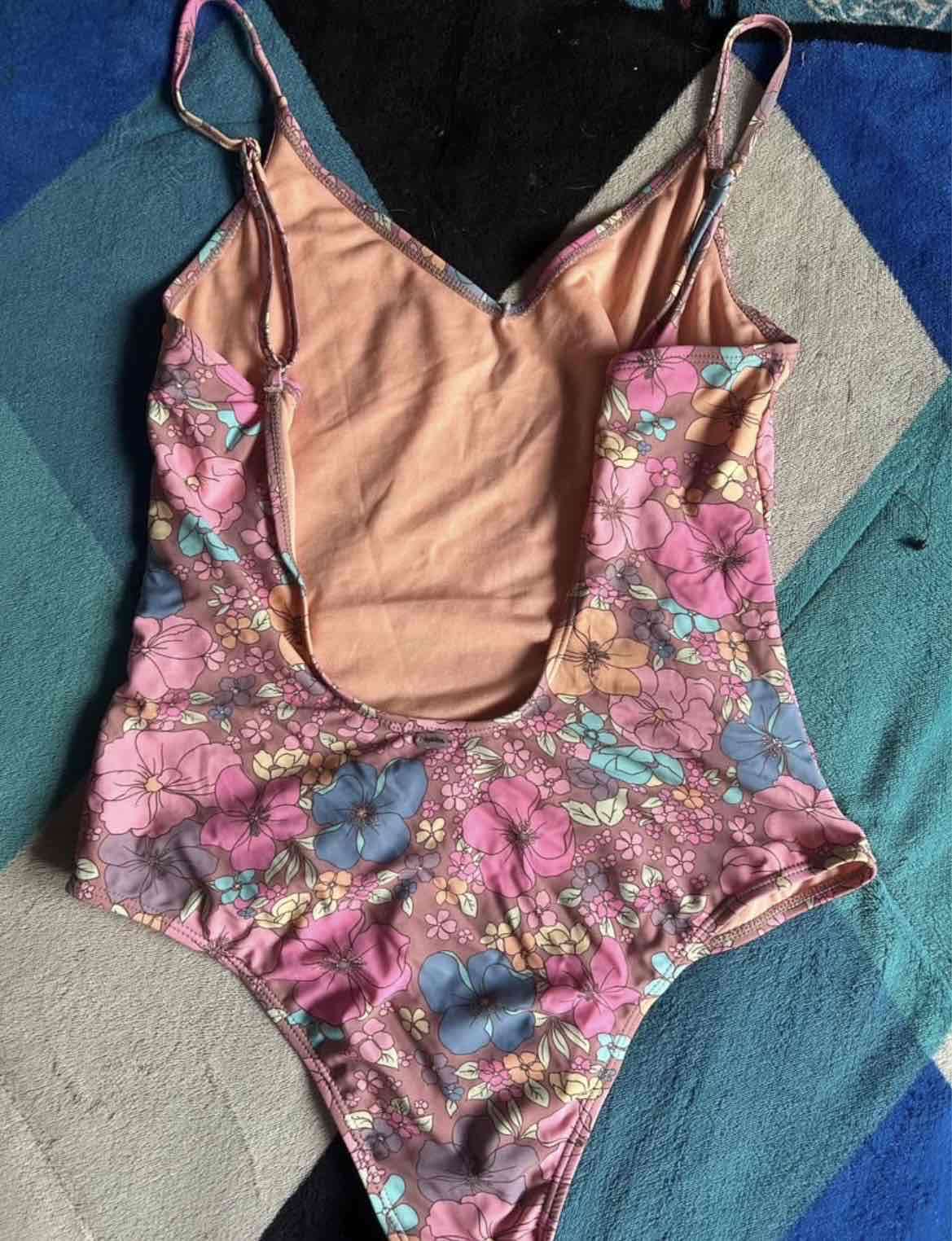 Traje de baño floreado mujer - miniatura 2