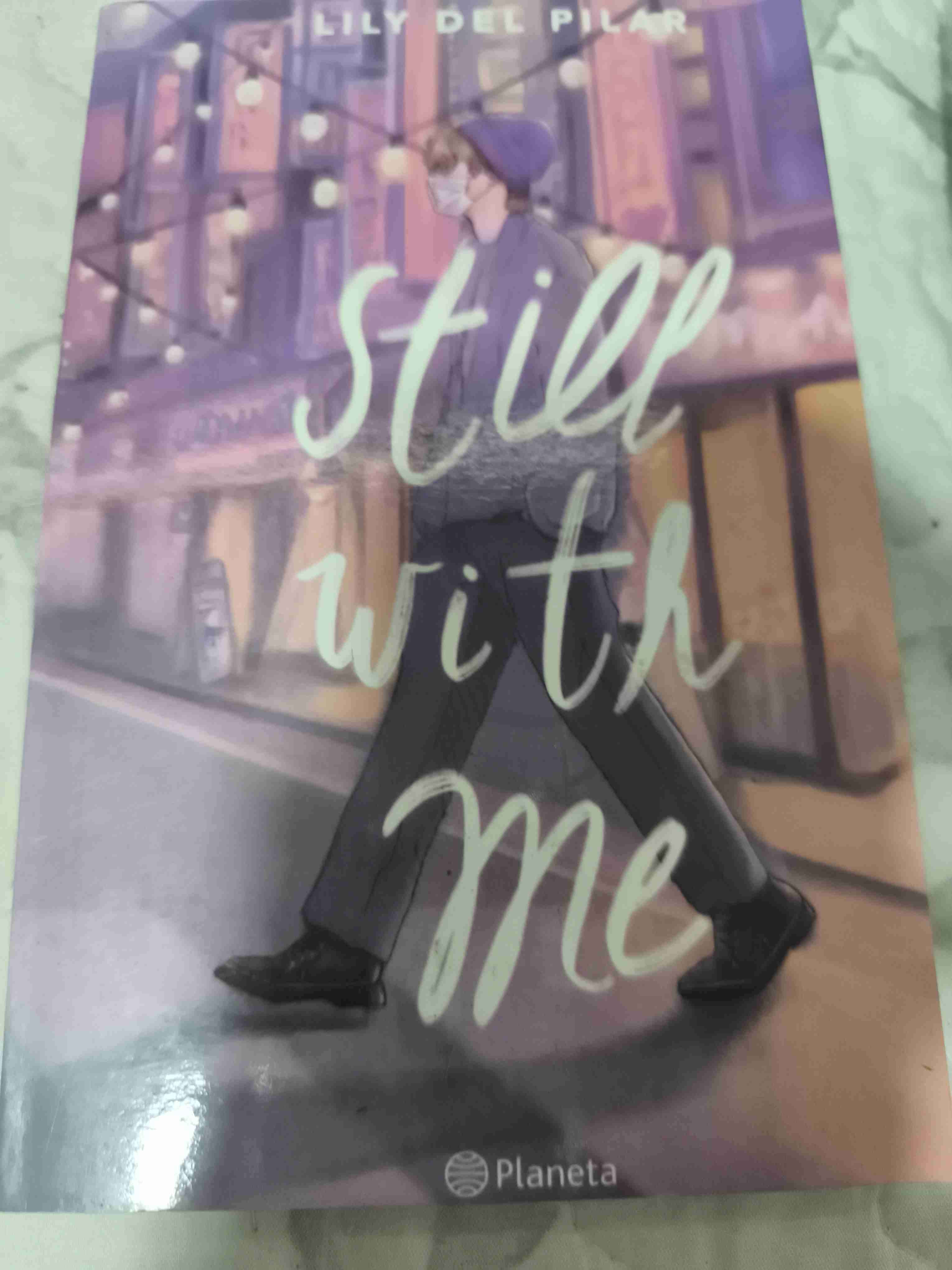 Libro 'Still With Me' de Lily del Pilar