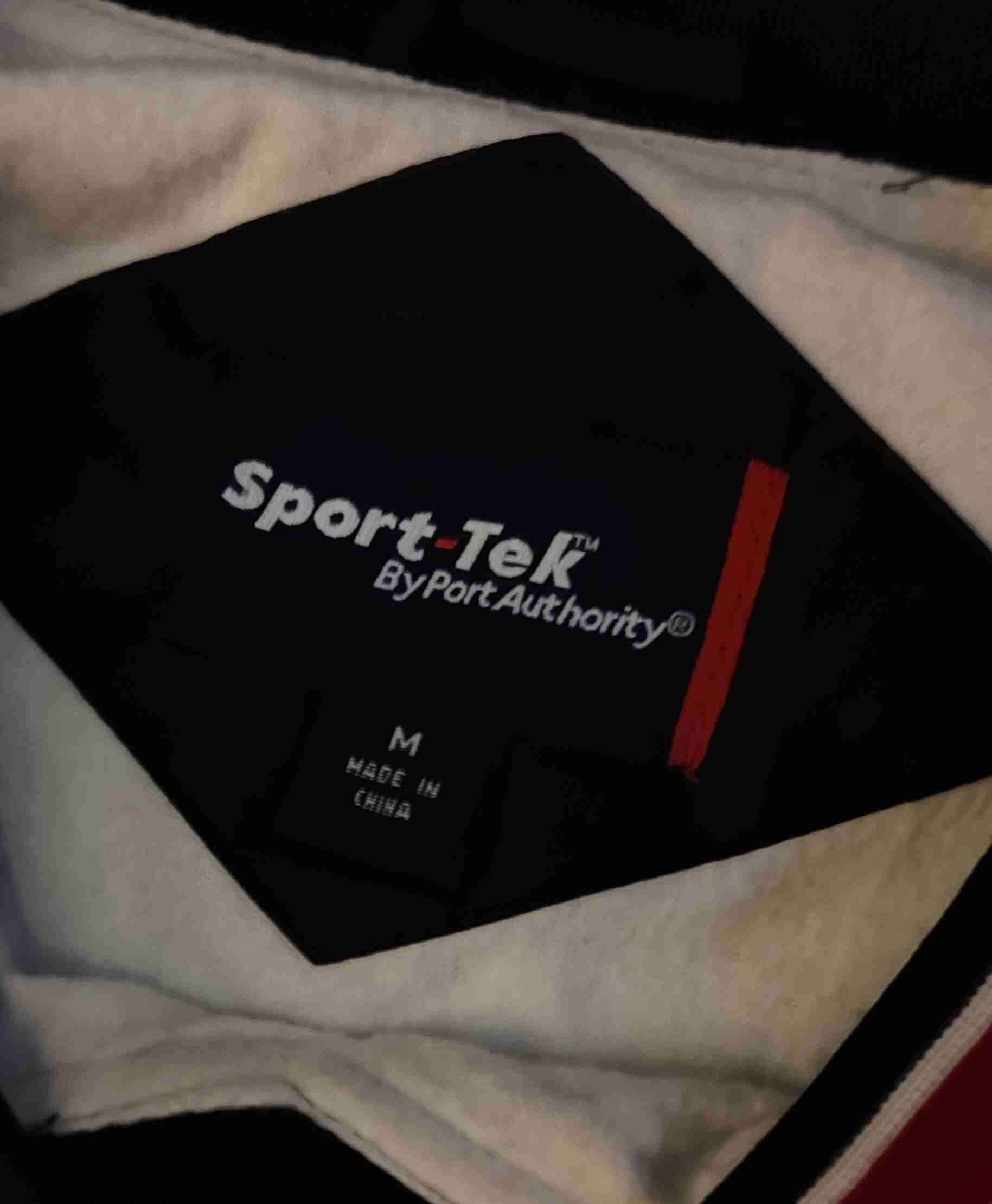 Sweater sport tek con bordado - 2