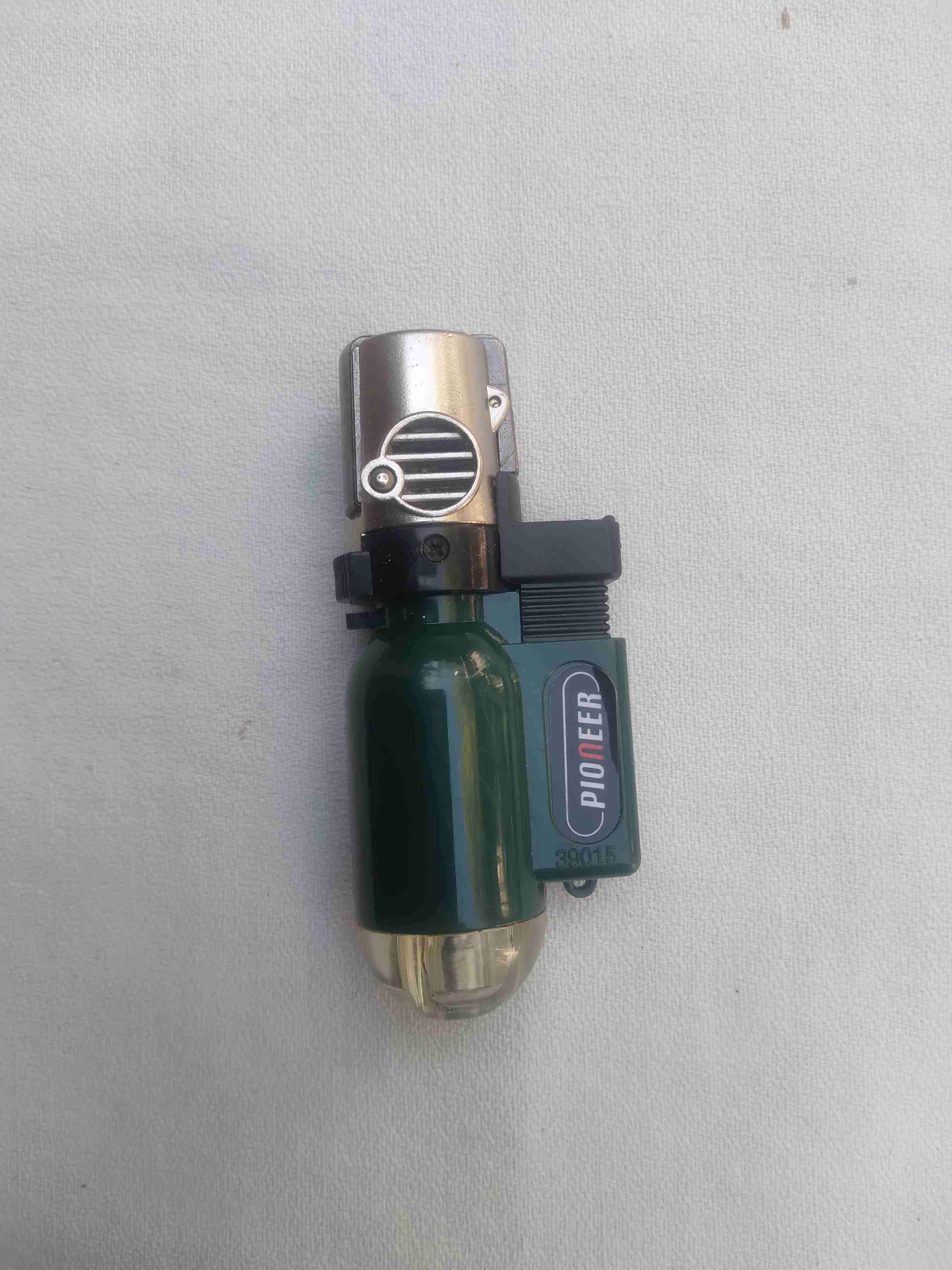 Encendedor tipo soplete verde