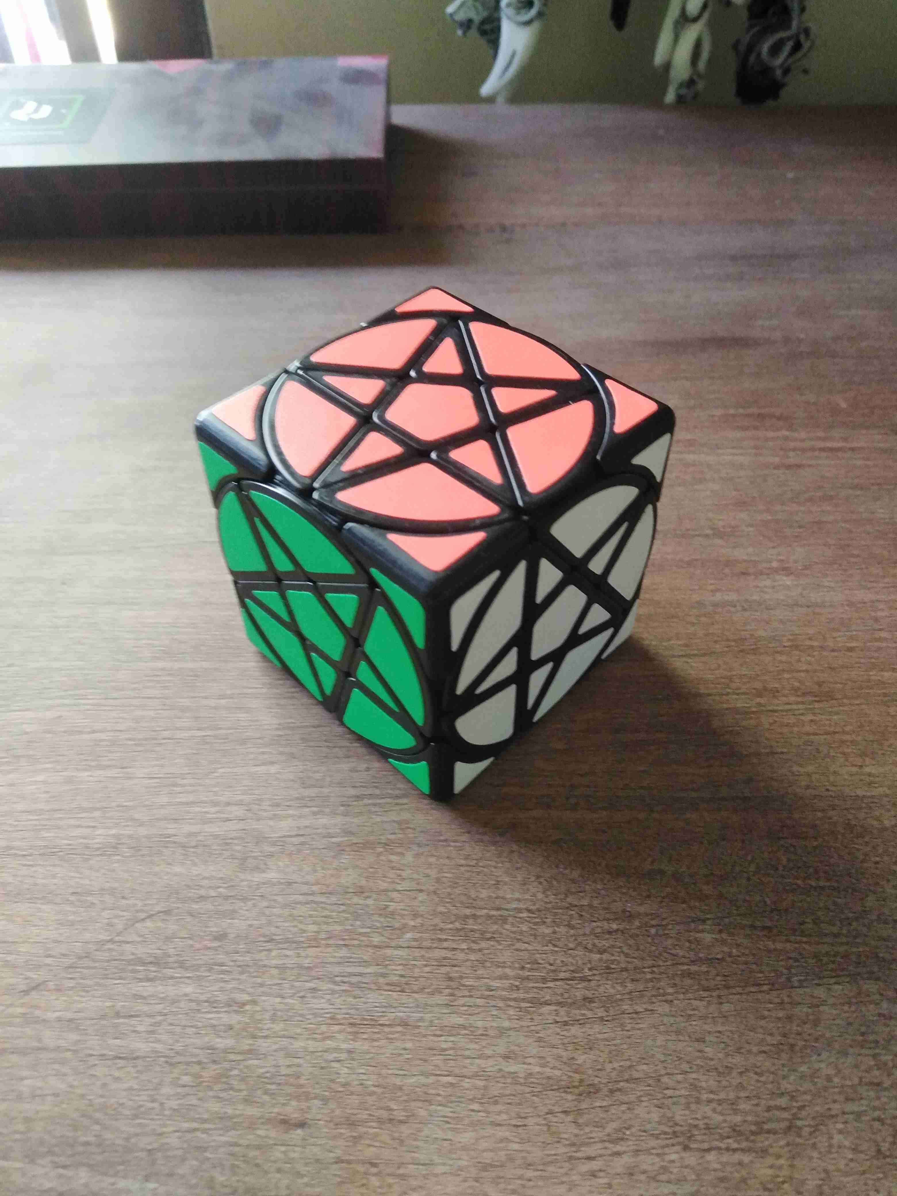 QiYi Pentacle Cube