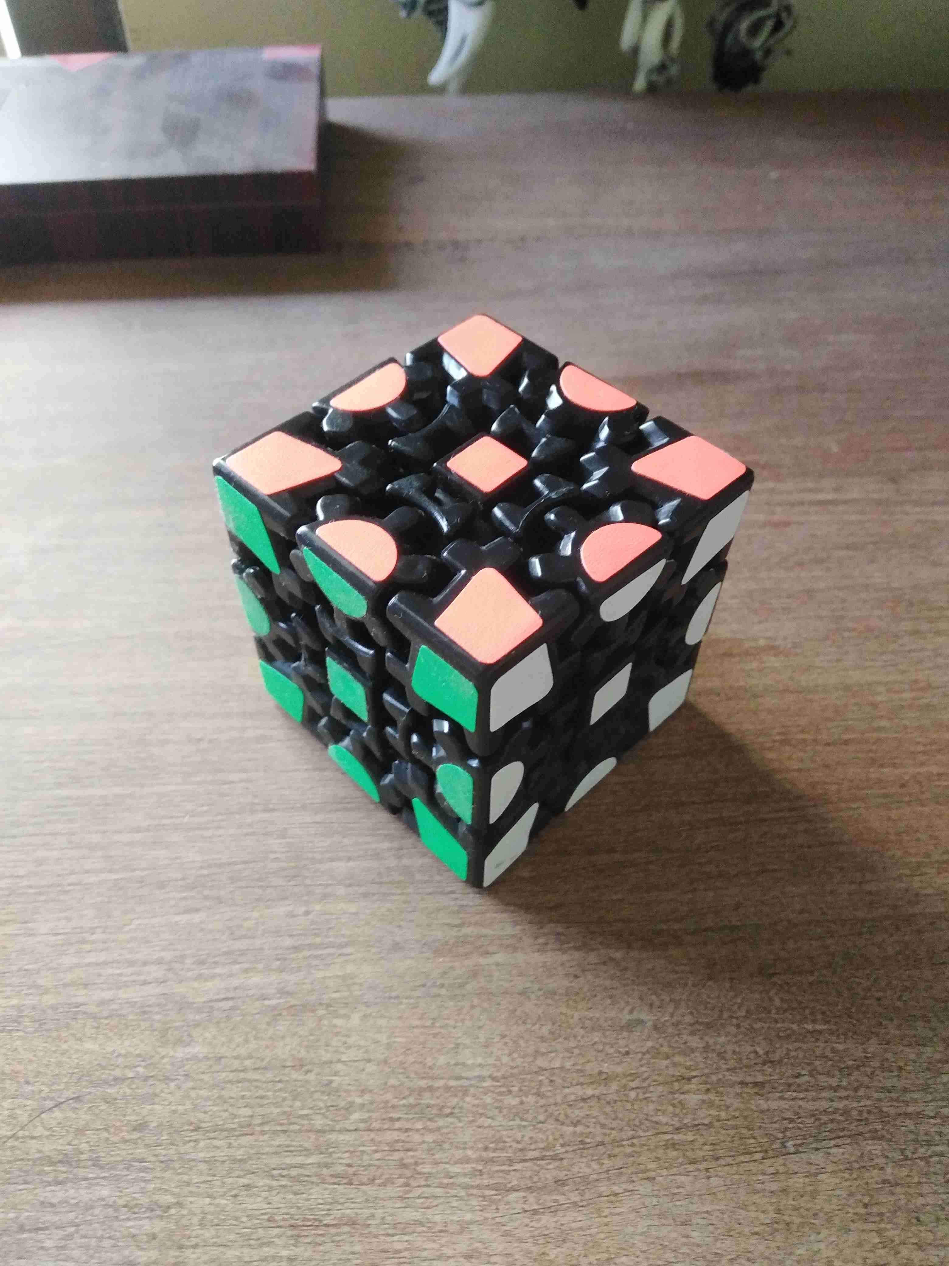 QiYi Gear Cube 3x3