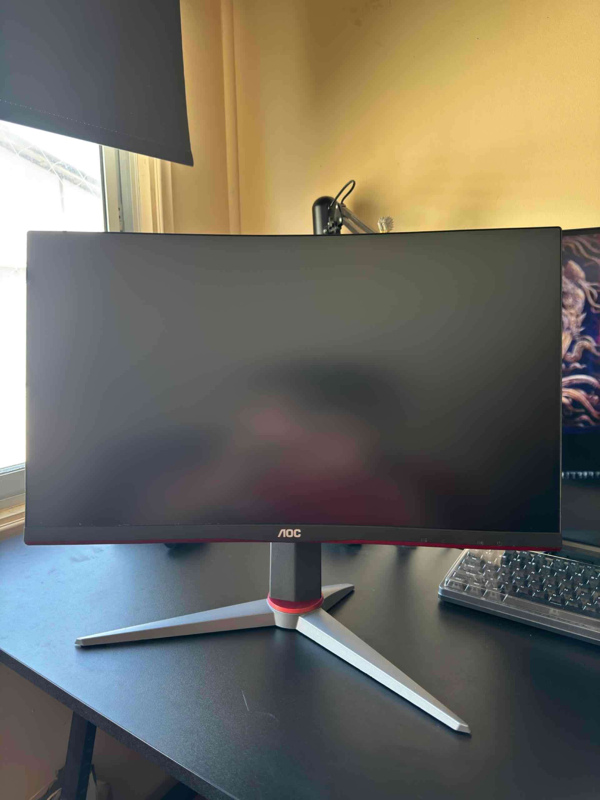 Monitor Curvo AOC C24G2 24” - miniatura 2
