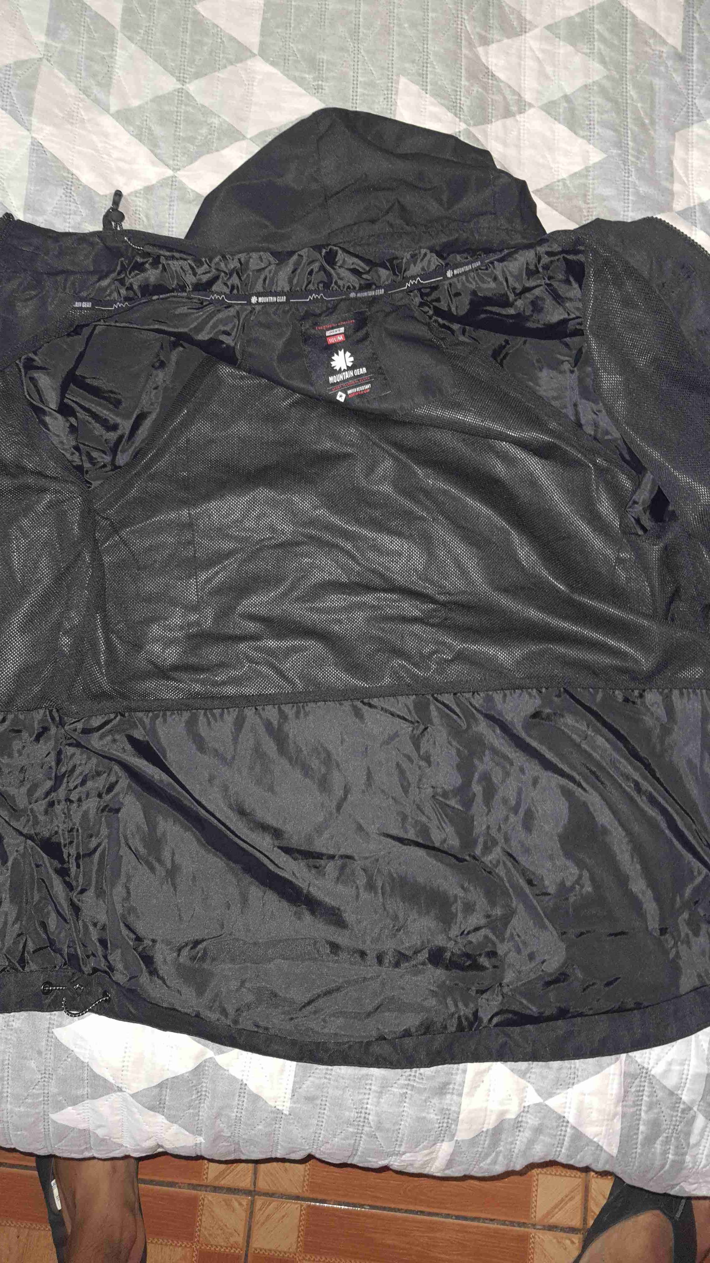 Cortaviento talla M  marca  mountain gear - miniatura 3