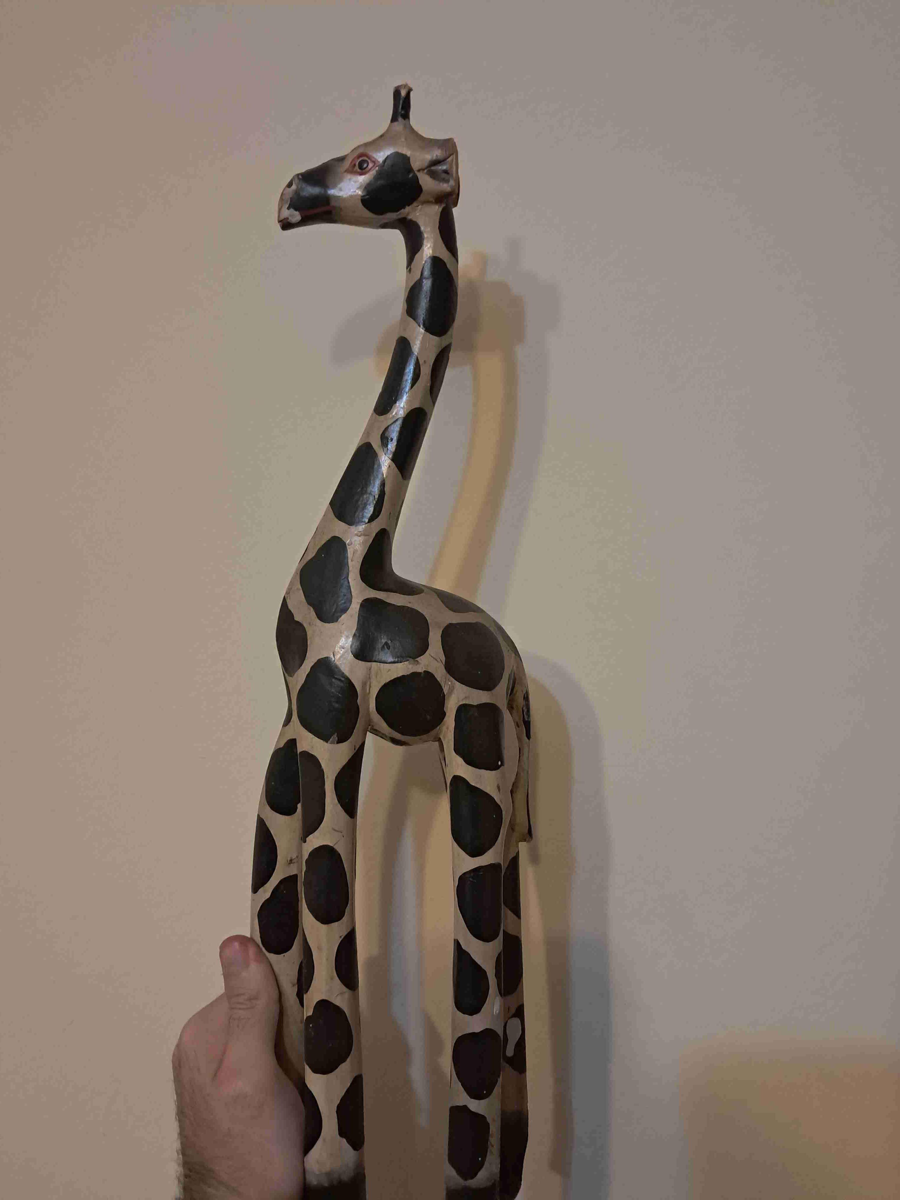 Figura decorativa de jirafa