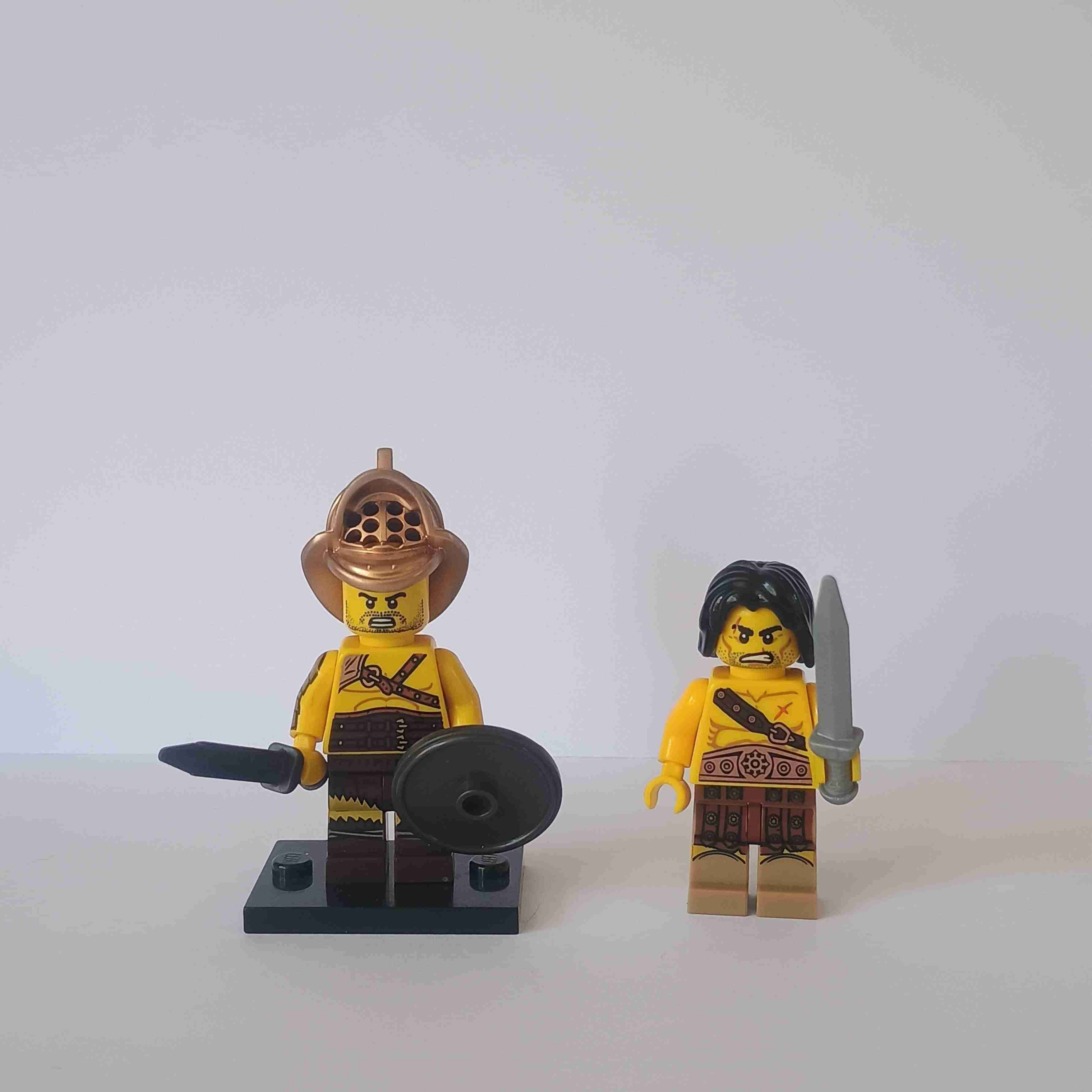 LEGO Bárbaro + Gladiador
