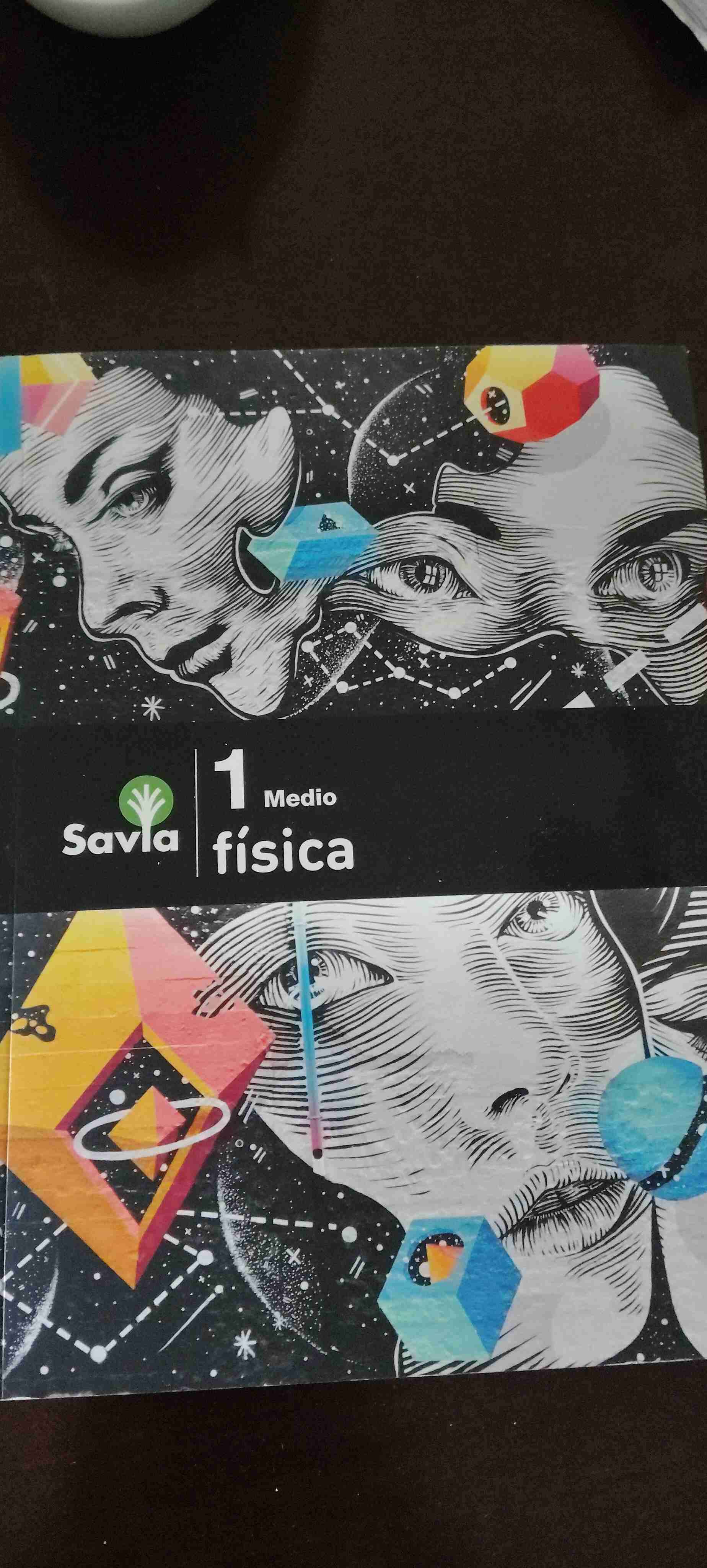 Libro de Física 1° Medio Savia