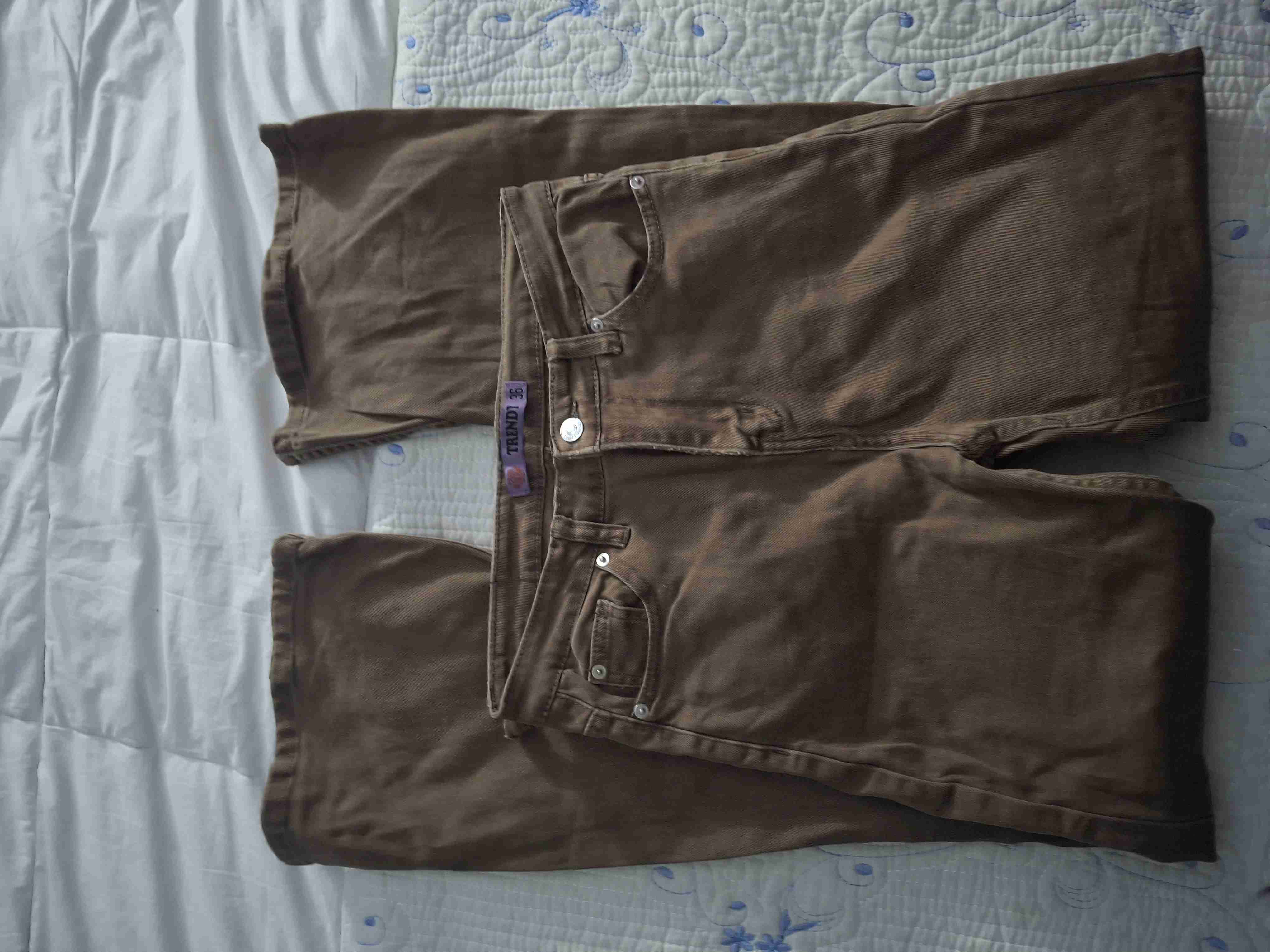 Jeans flare marrones talla 36 - miniatura 2