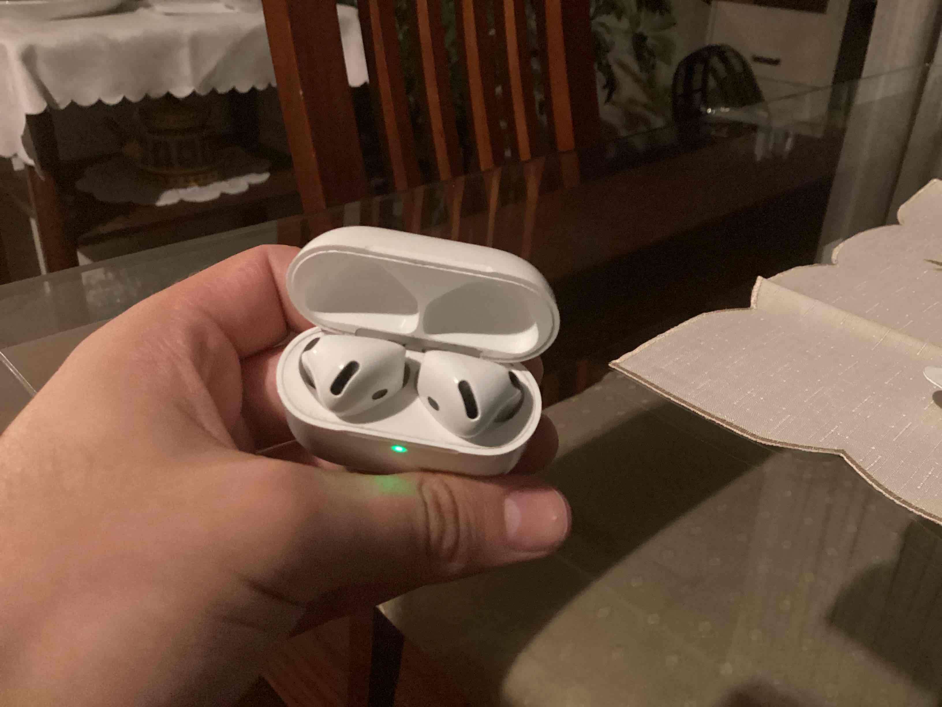 Audifonos AirPods 4 - miniatura 5