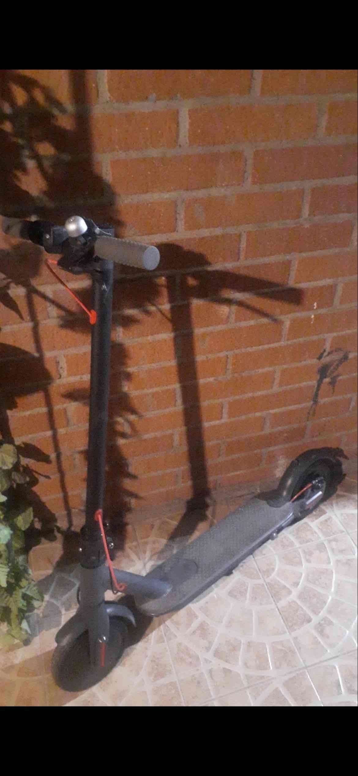 Scooter eléctrico plegable - miniatura 3