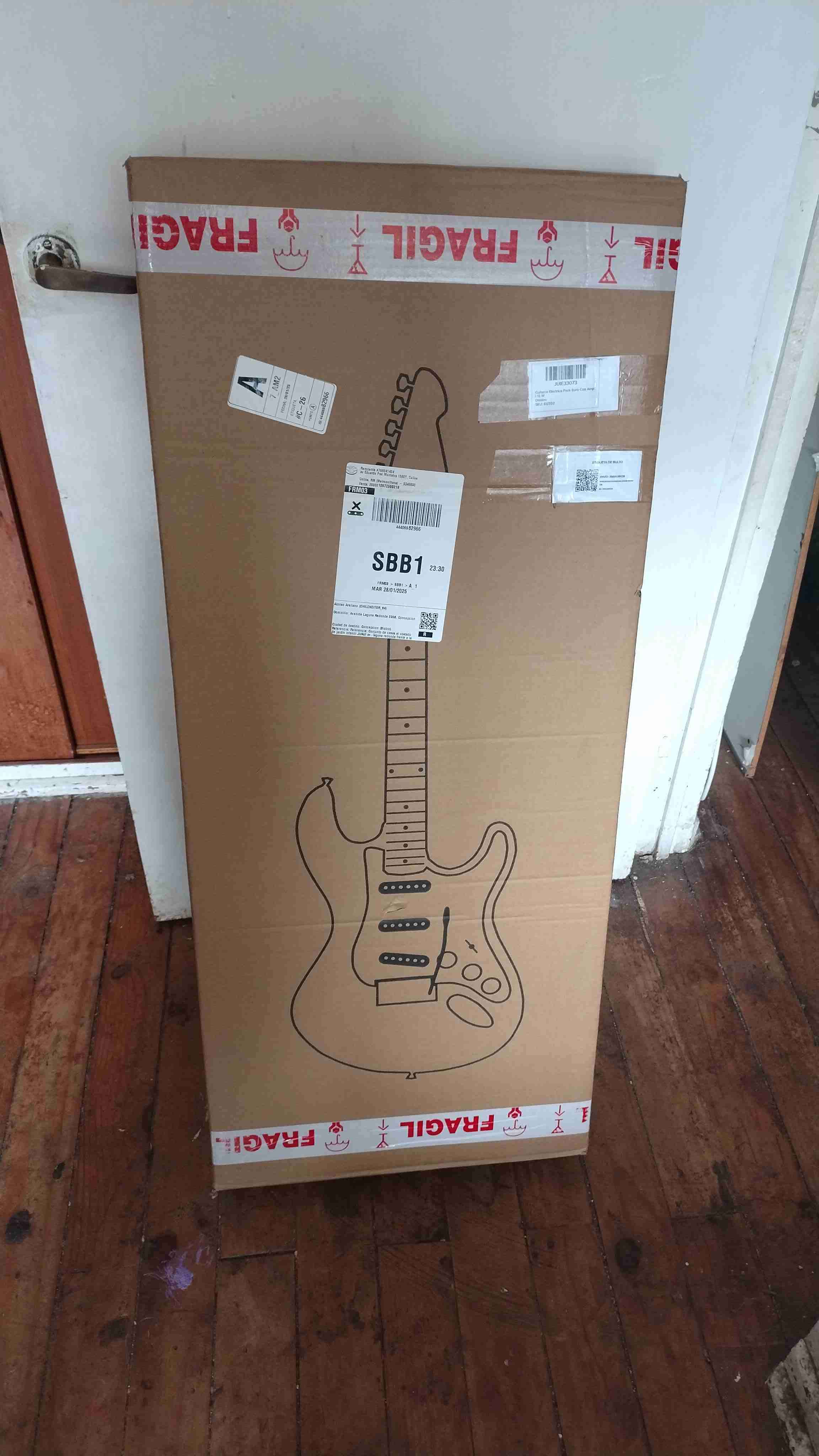 Guitarra eléctrica con amplificador nueva - miniatura 2