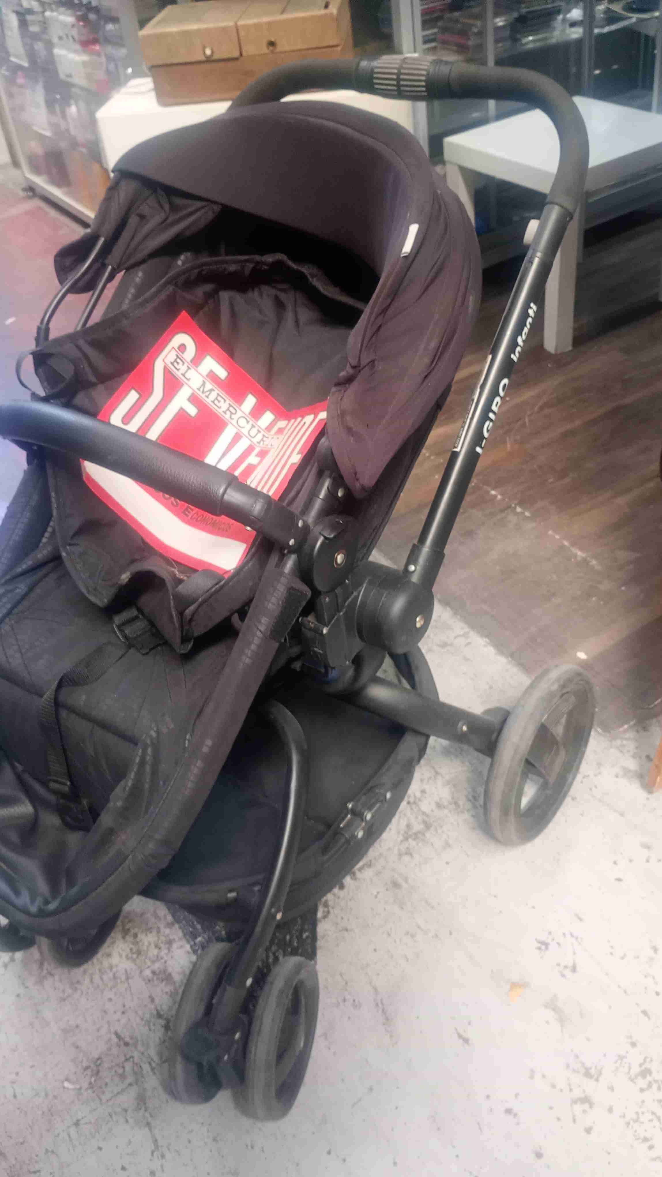 Coche de bebé Infanti negro - miniatura 2