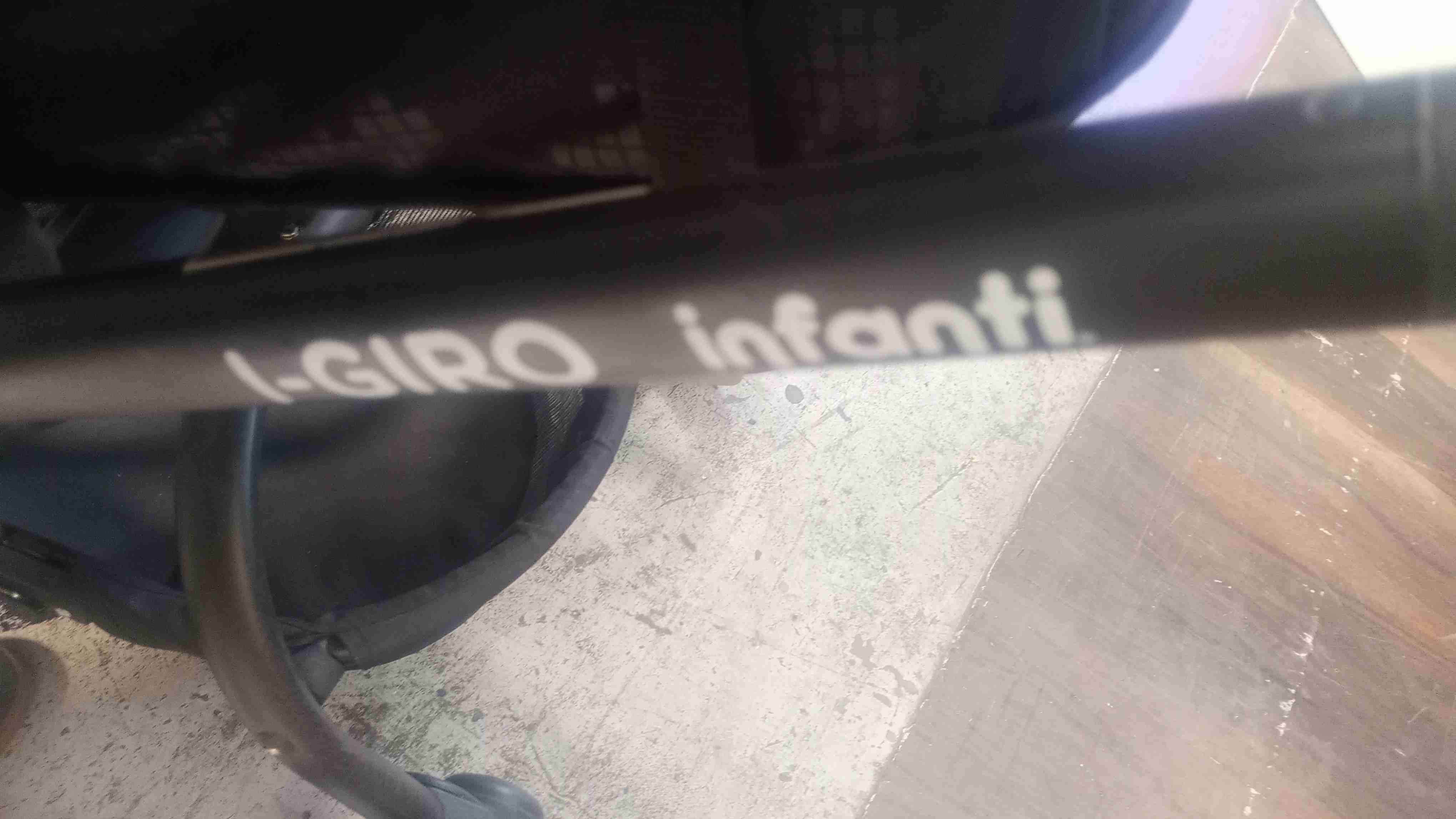 Coche de bebé Infanti negro - miniatura 3