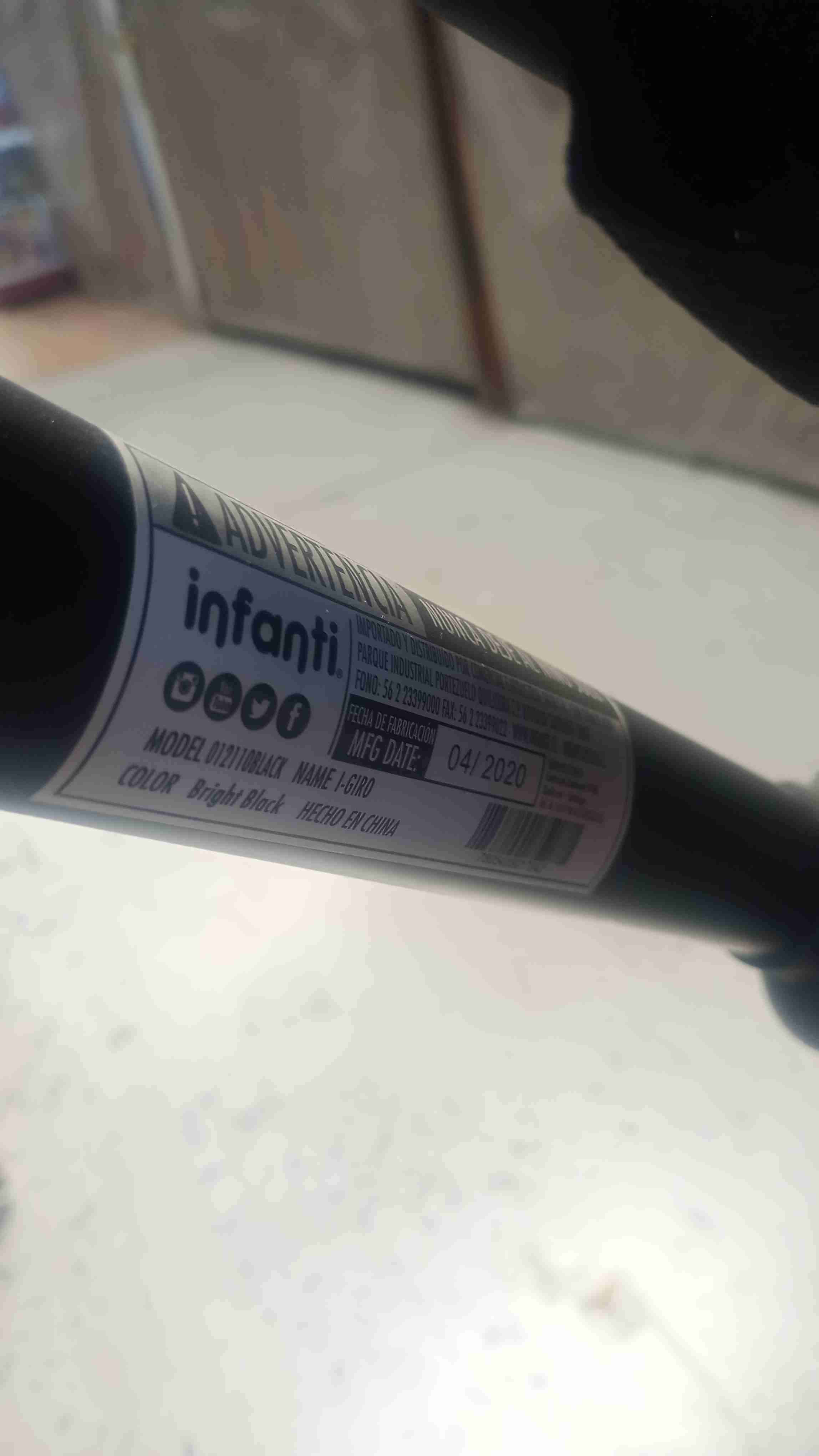 Coche de bebé Infanti negro - miniatura 4