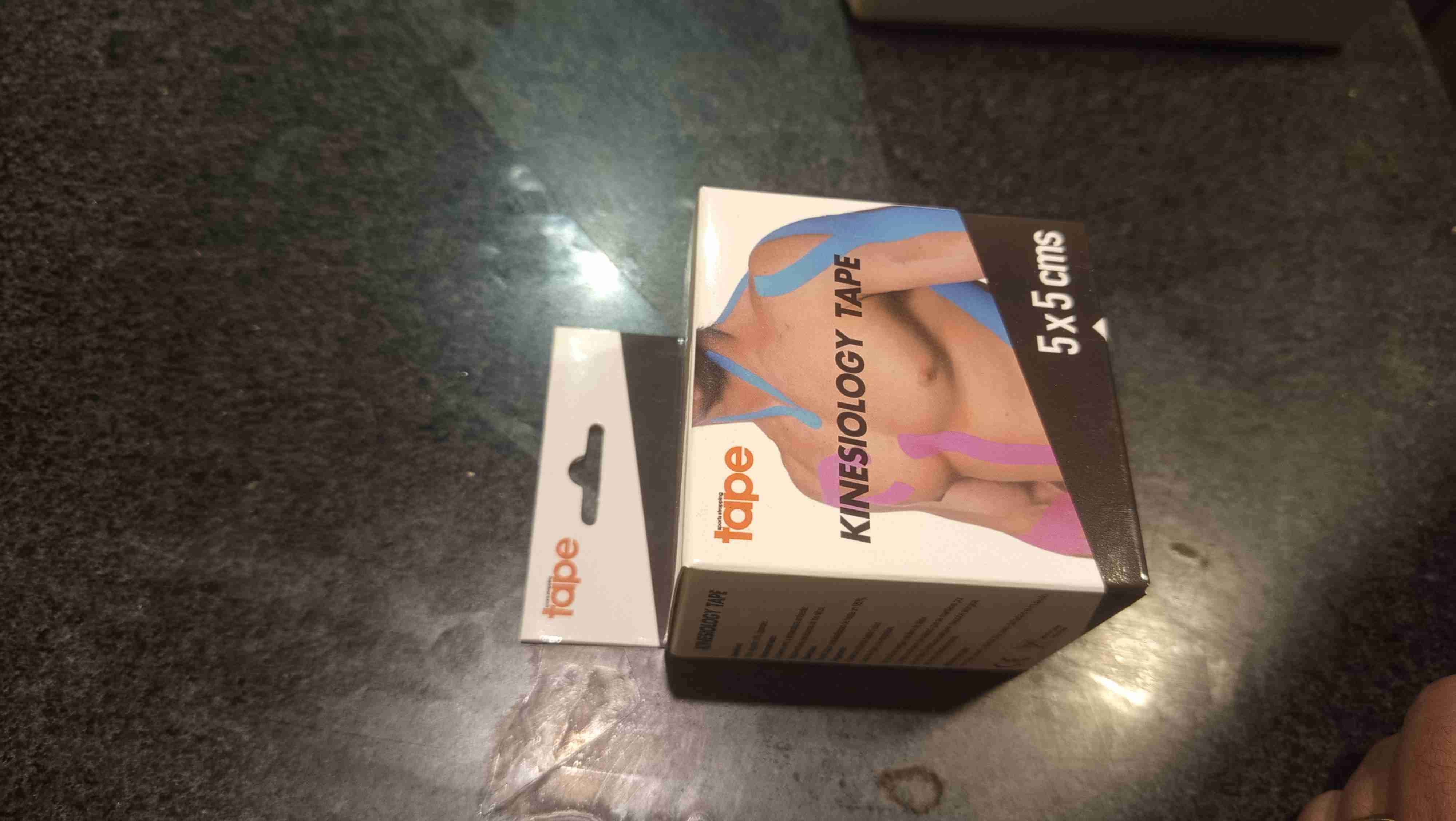 Cinta kinesiológica 5x5 cms - miniatura 2