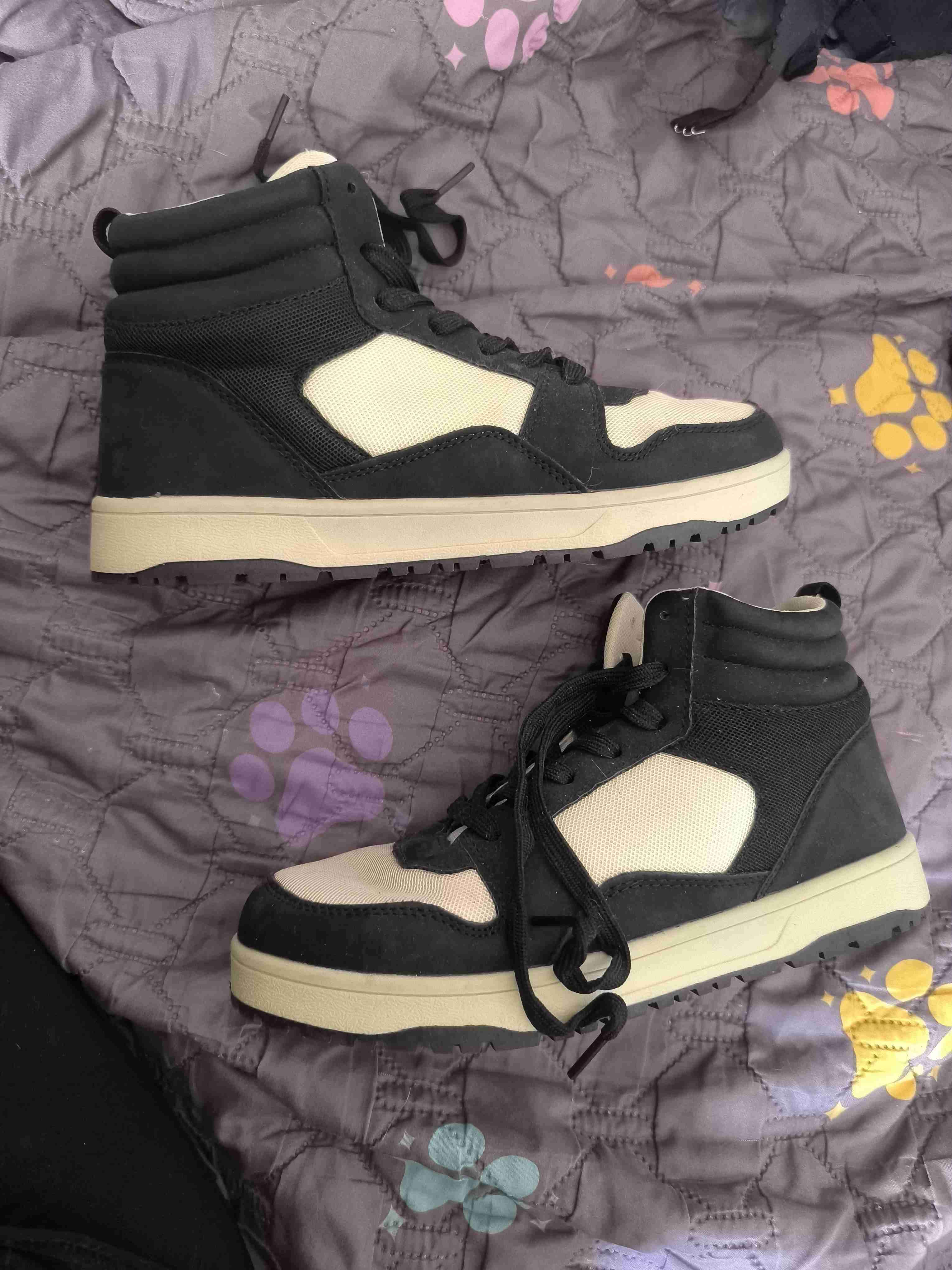 Zapatillas deportivas blanco y negro - miniatura 2