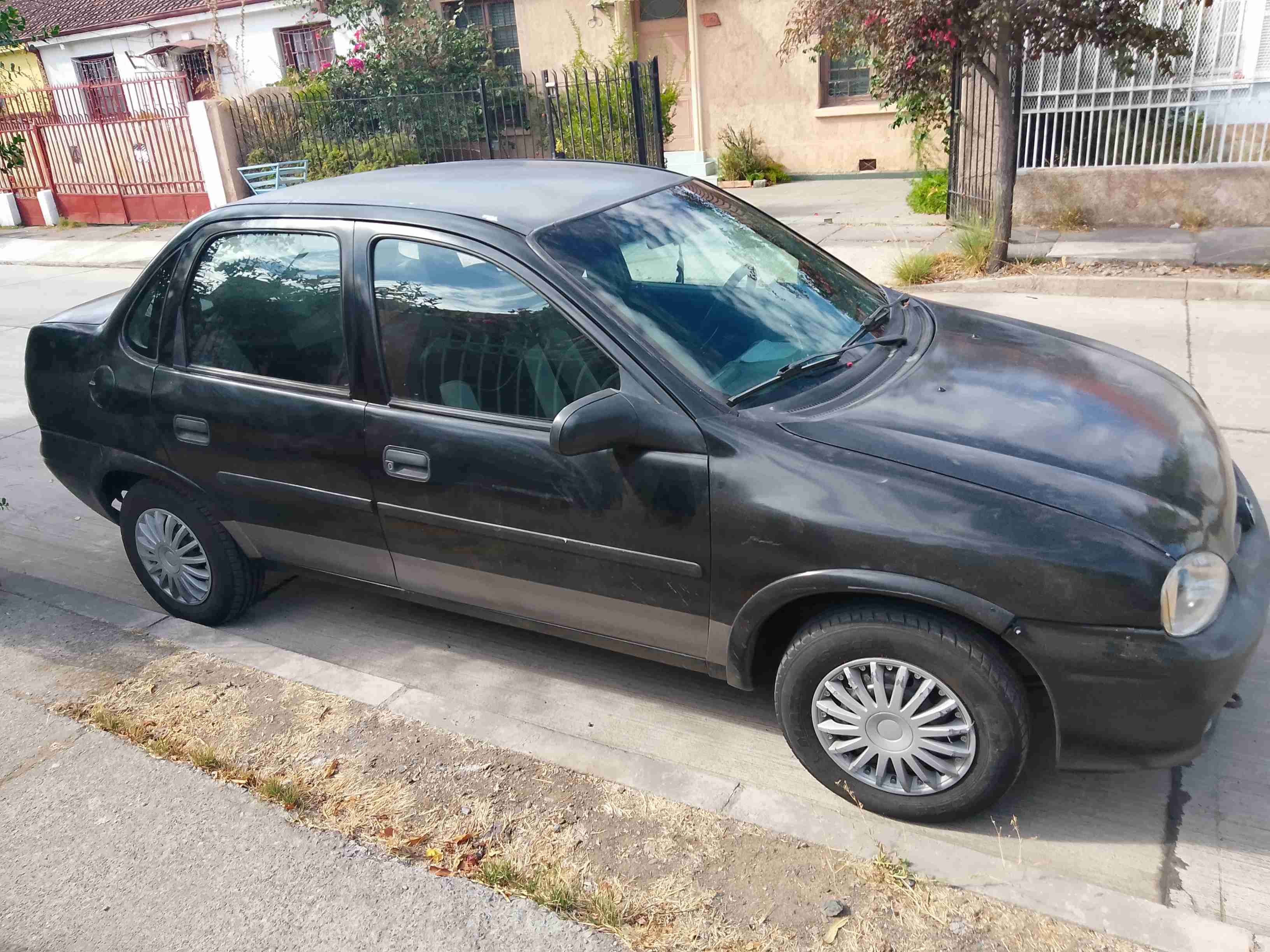 Chevrolet Chevy Taxi II 1.6 Año 2007 - miniatura 2