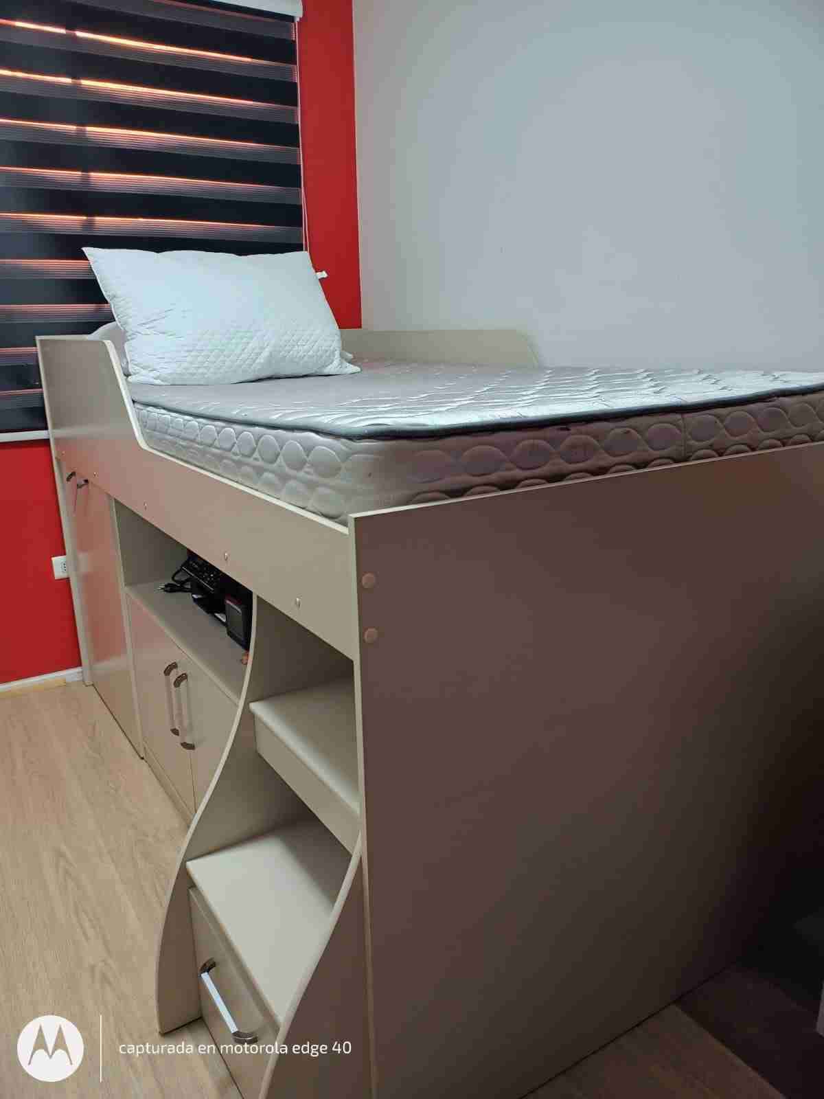 Cama alta con escritorio incorporado - miniatura 2