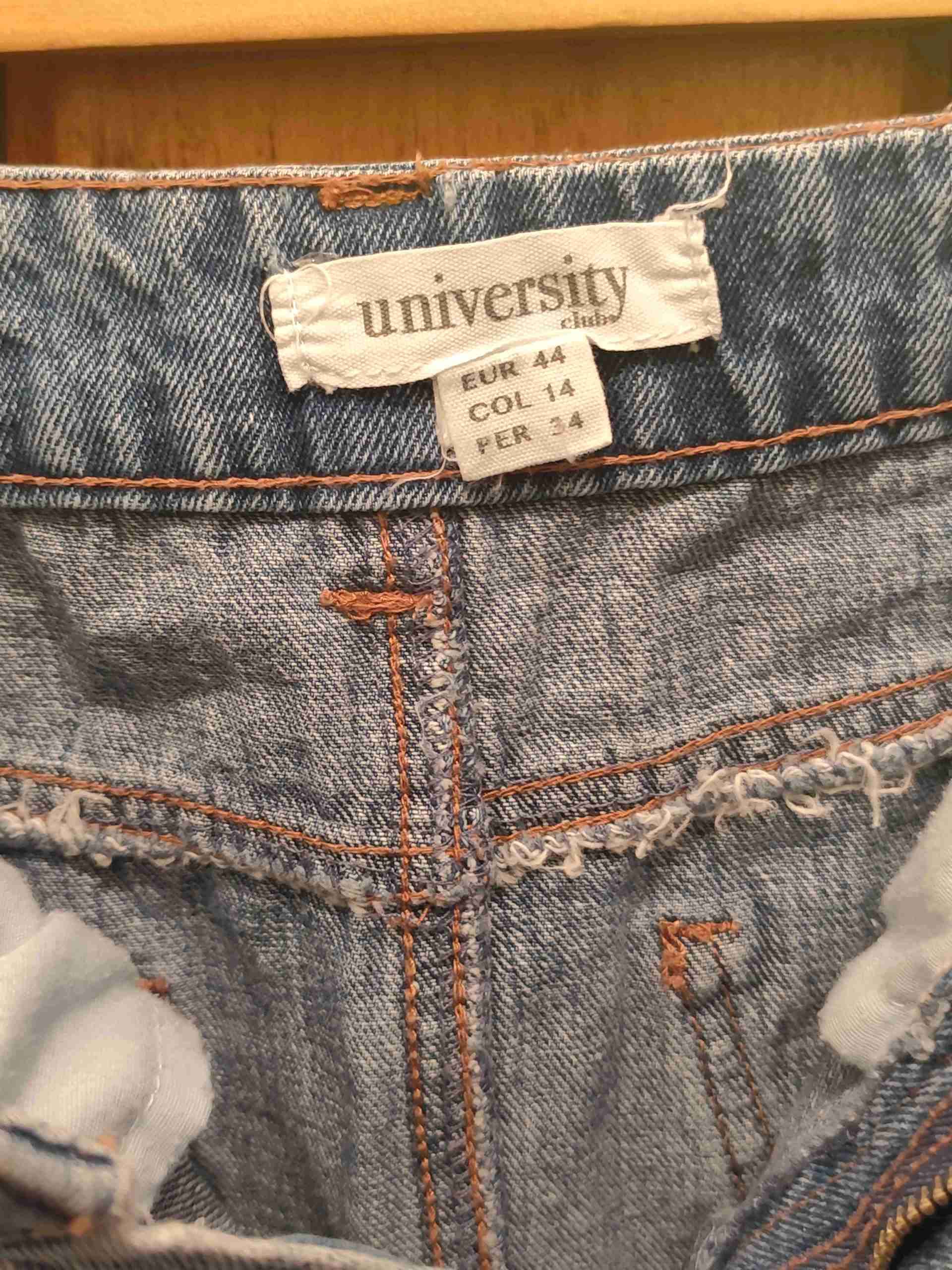 Falda de mezclilla azul - miniatura 2