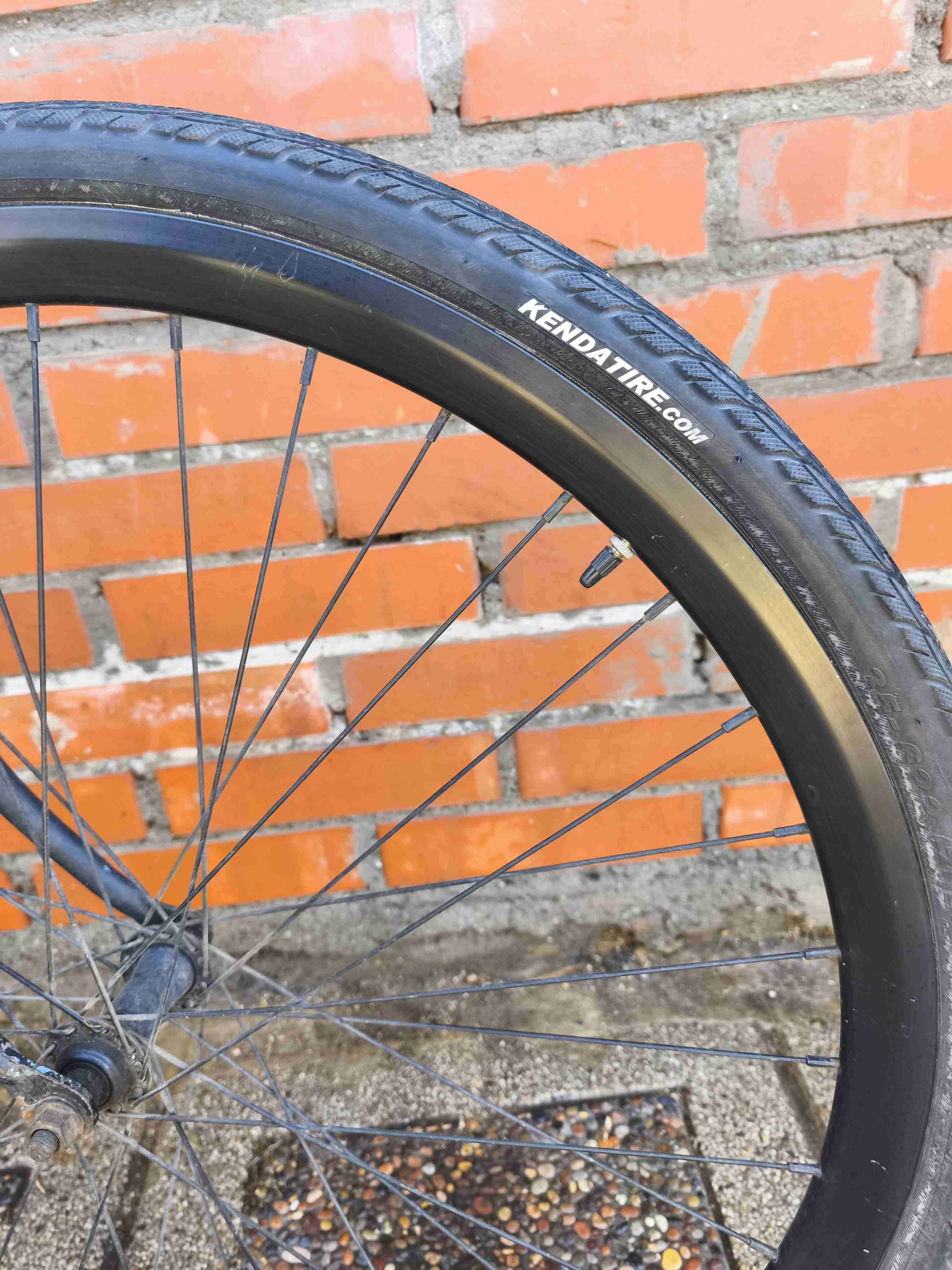 Bicicleta urbana morada - miniatura 5